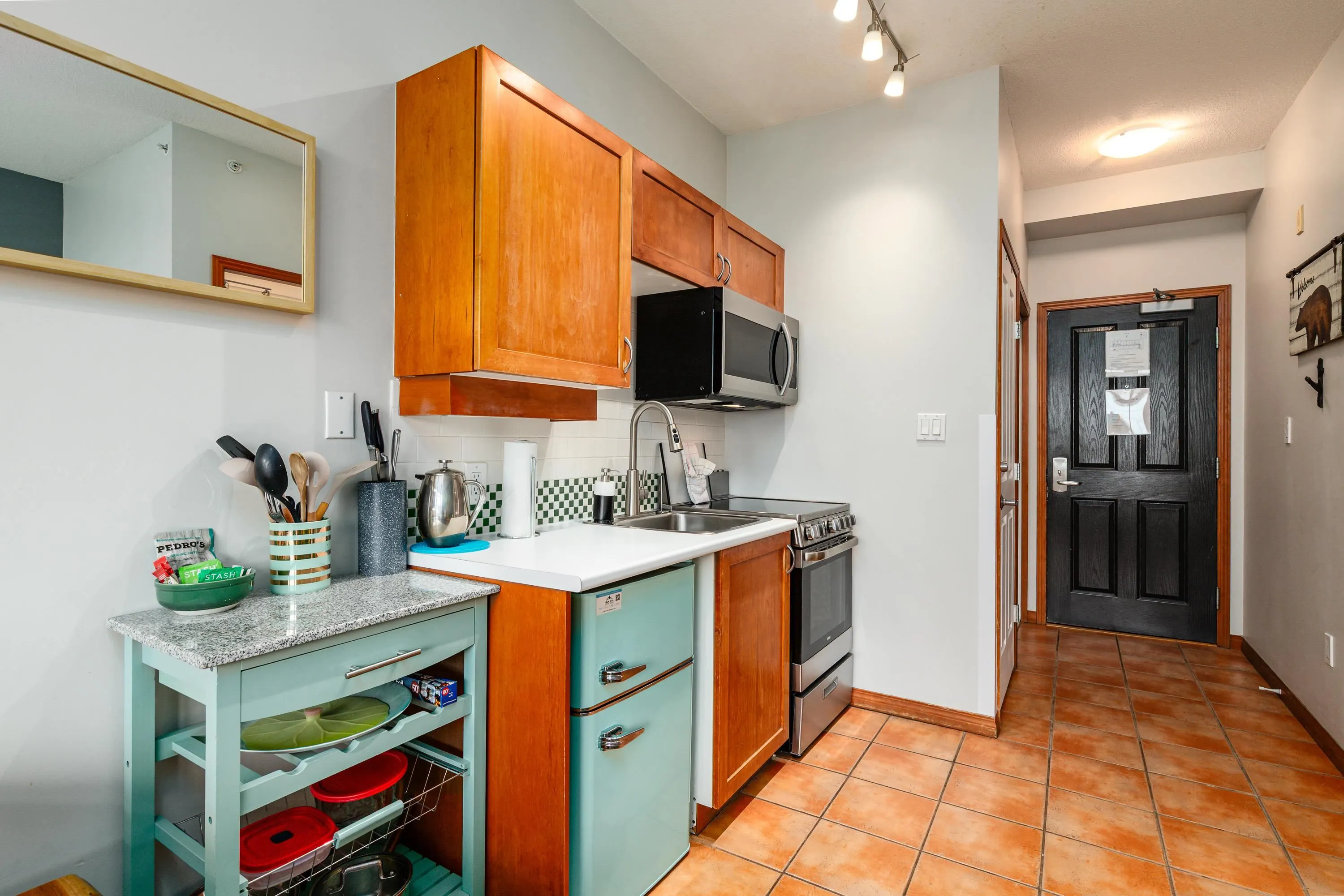 419 4369 Main Street