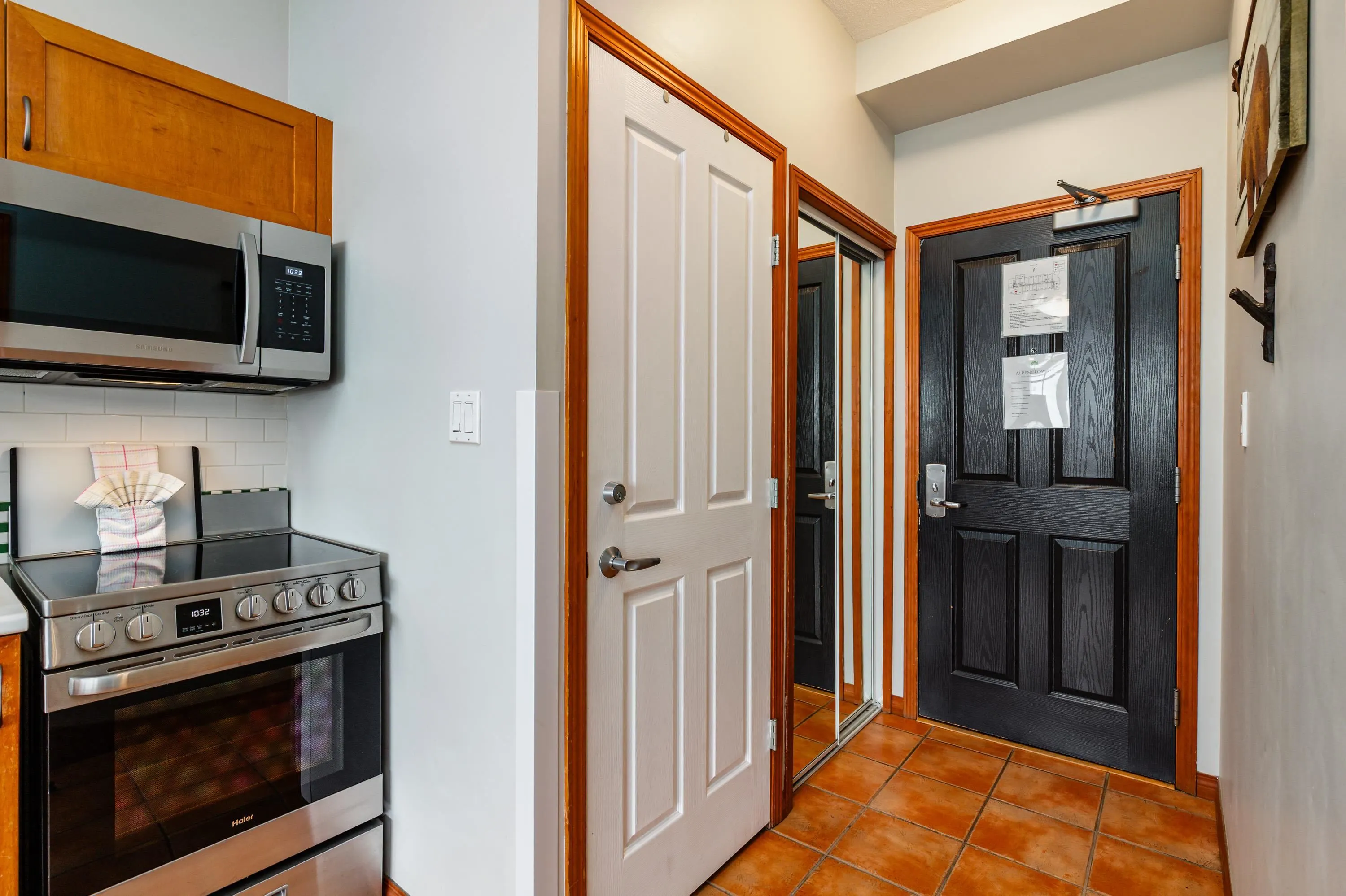 419 4369 Main Street