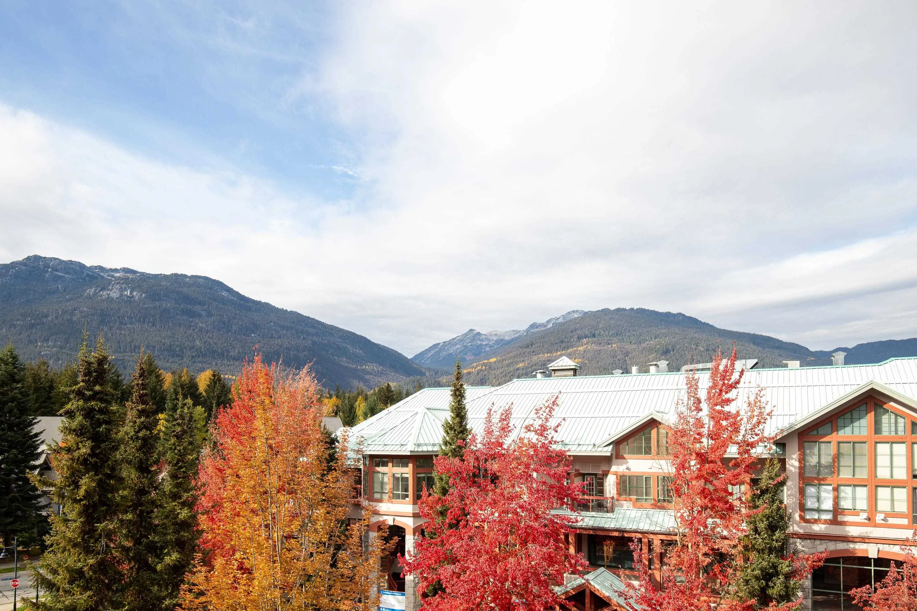 419 4369 Main Street