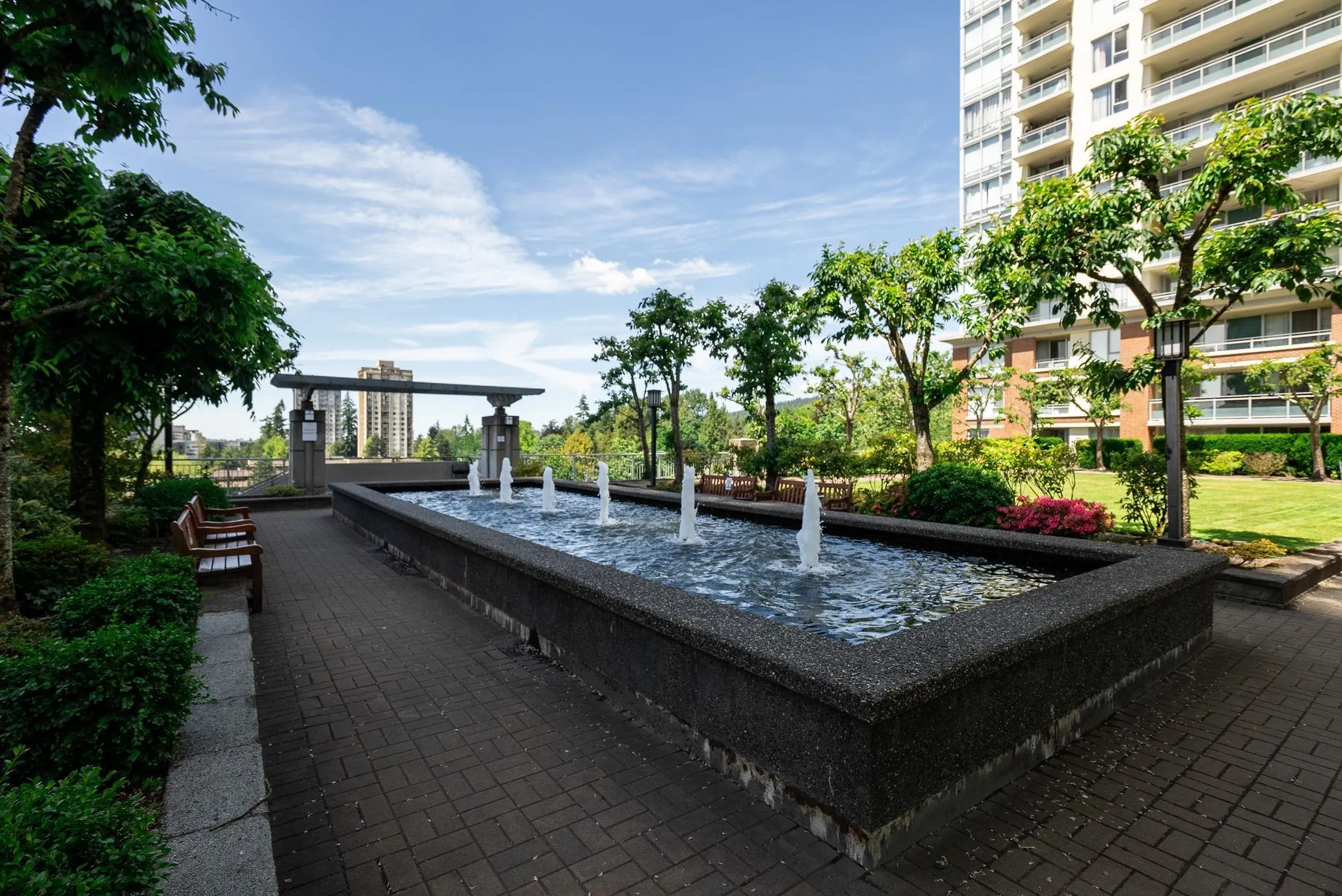 3606 9888 Cameron Street