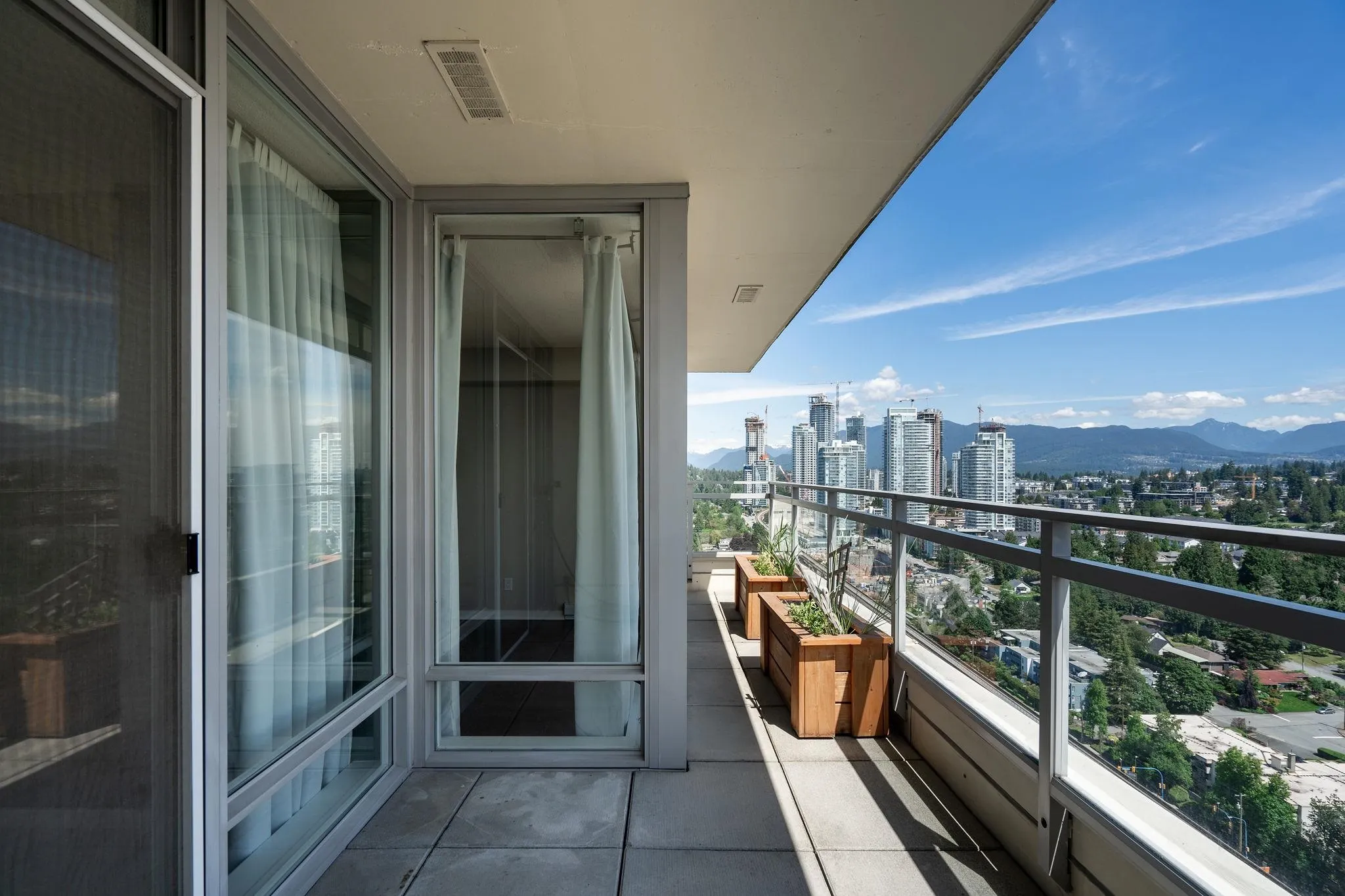 3606 9888 Cameron Street