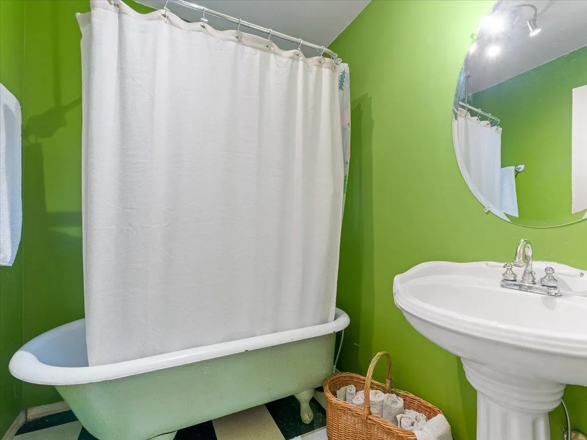 2648 Templeton Drive