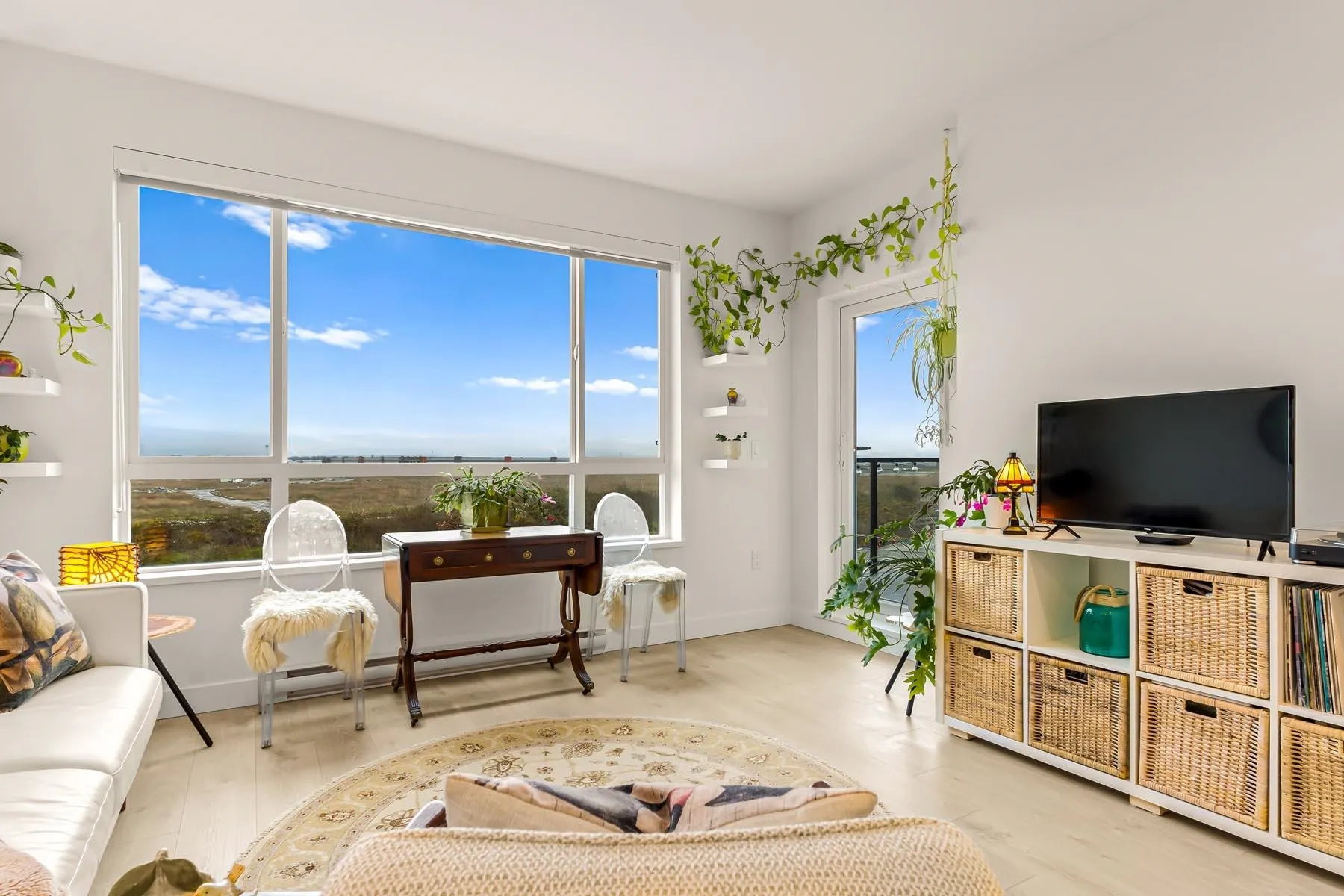 328 2499 Rabbit Drive