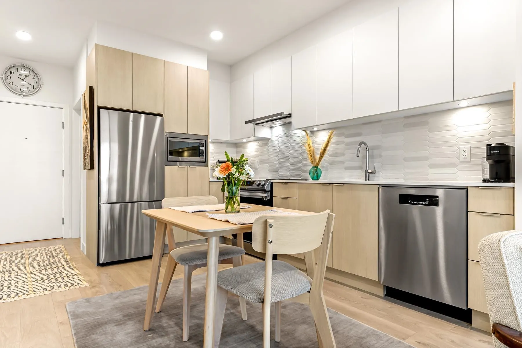 328 2499 Rabbit Drive