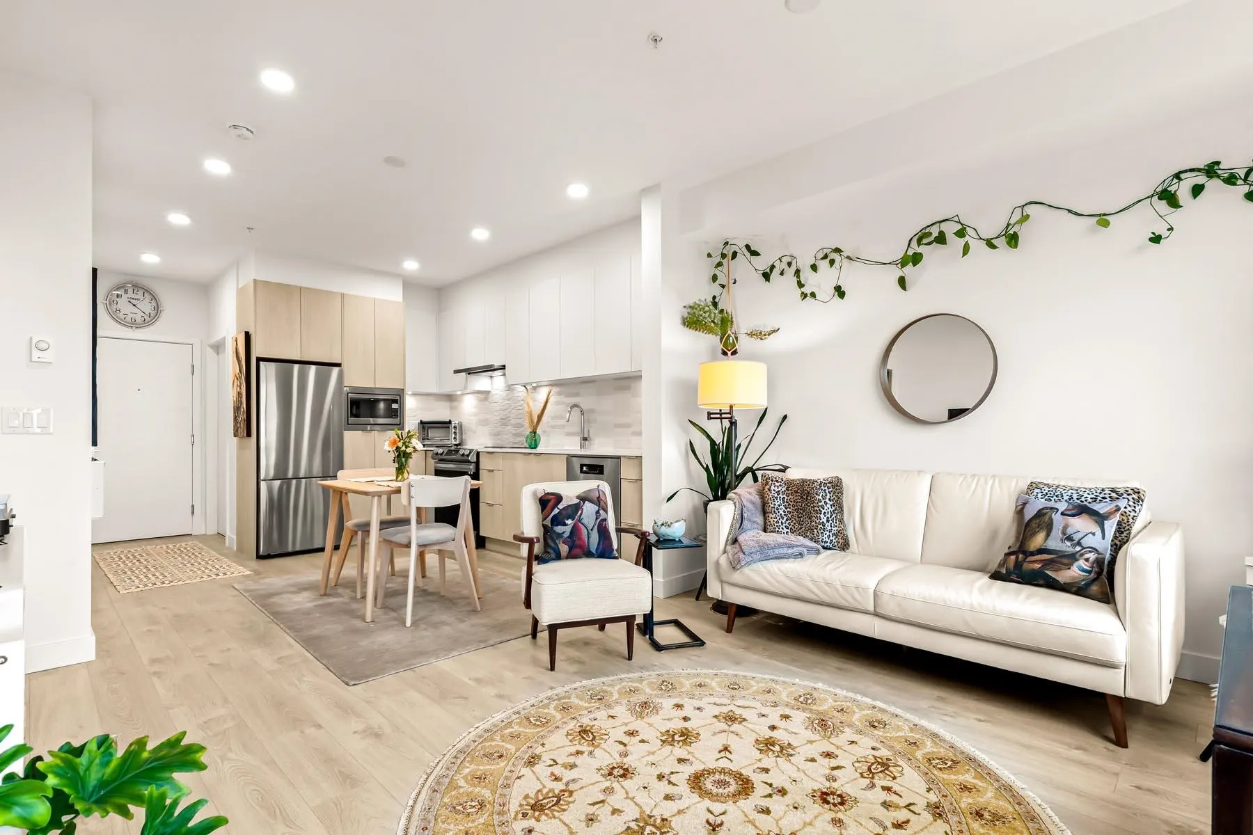 328 2499 Rabbit Drive