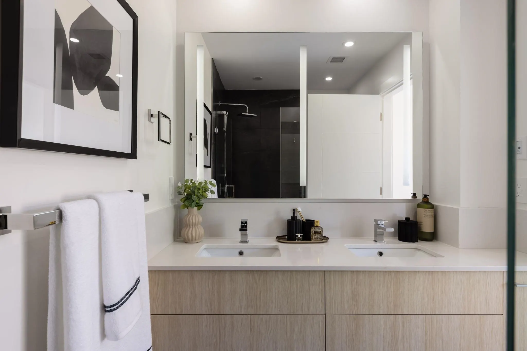 311 342 Mountain Highway