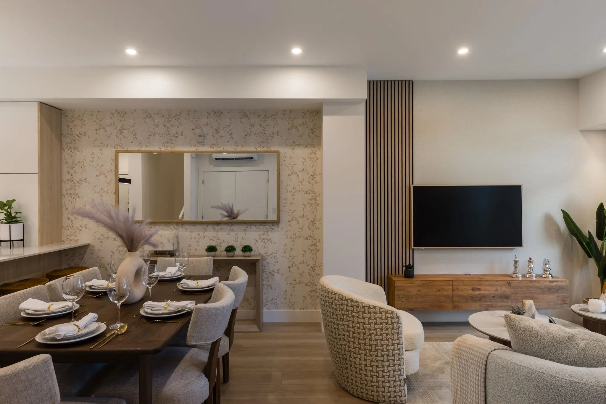 311 342 Mountain Highway