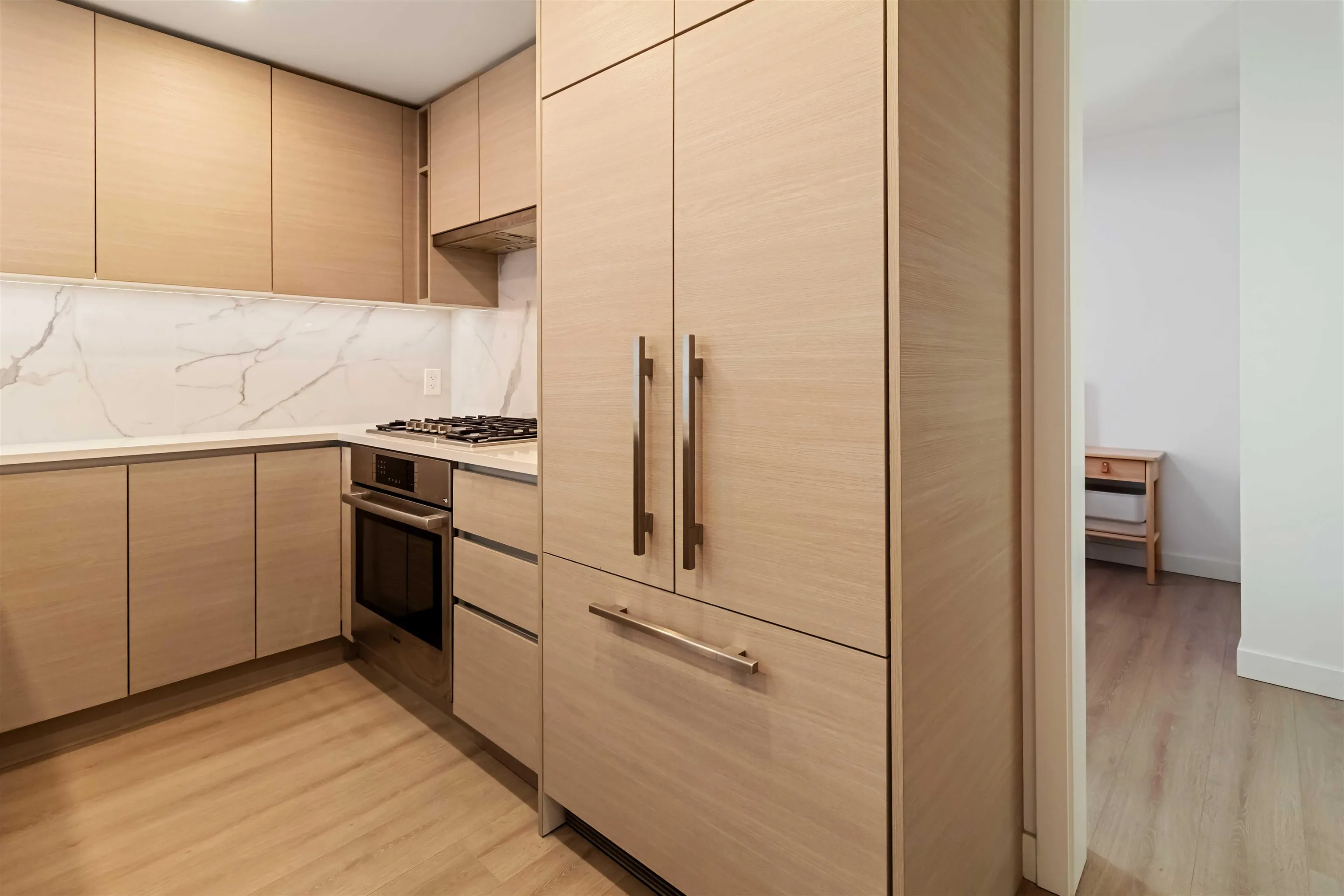 1204 823 Carnarvon Street