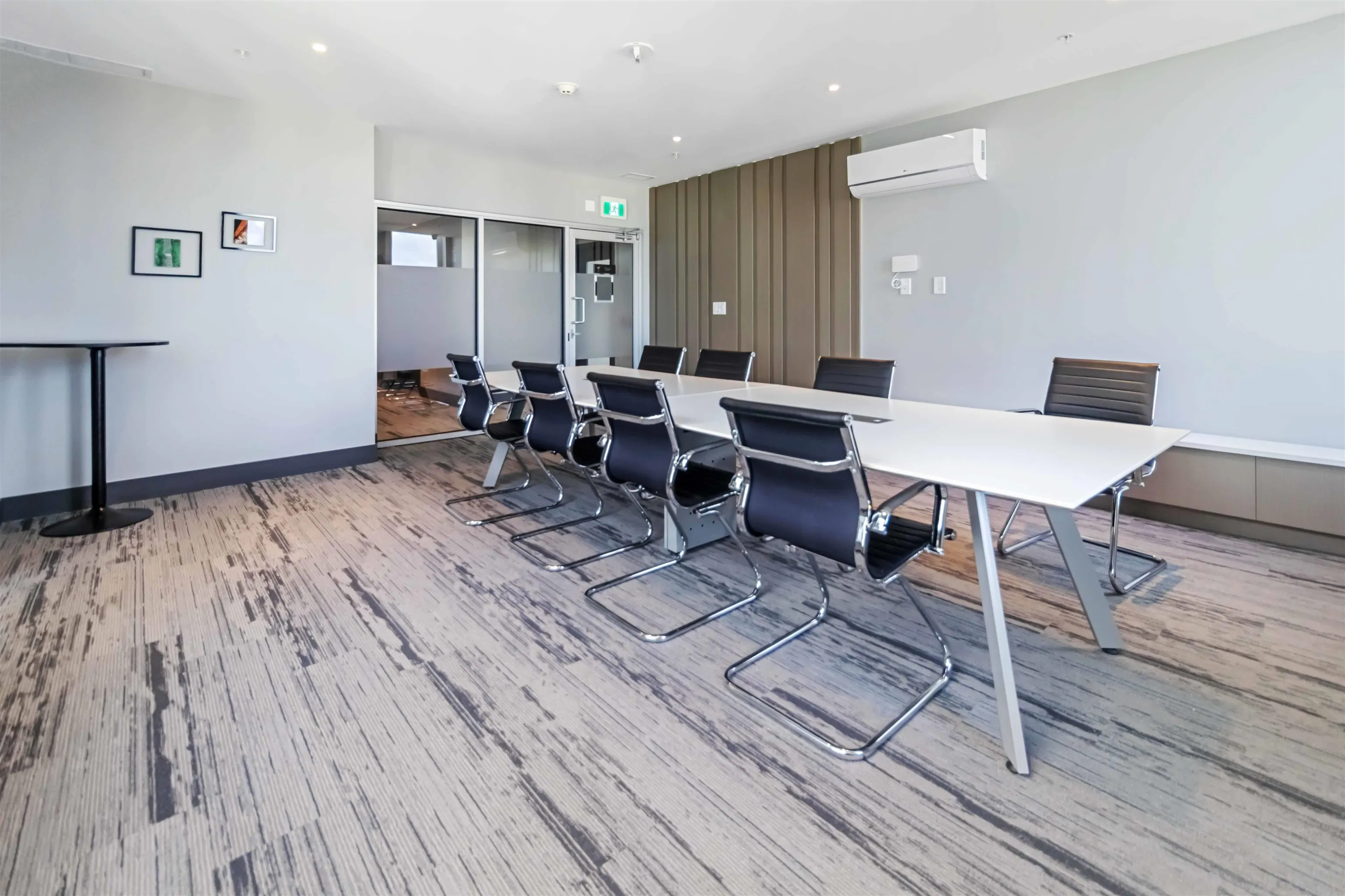 1204 823 Carnarvon Street