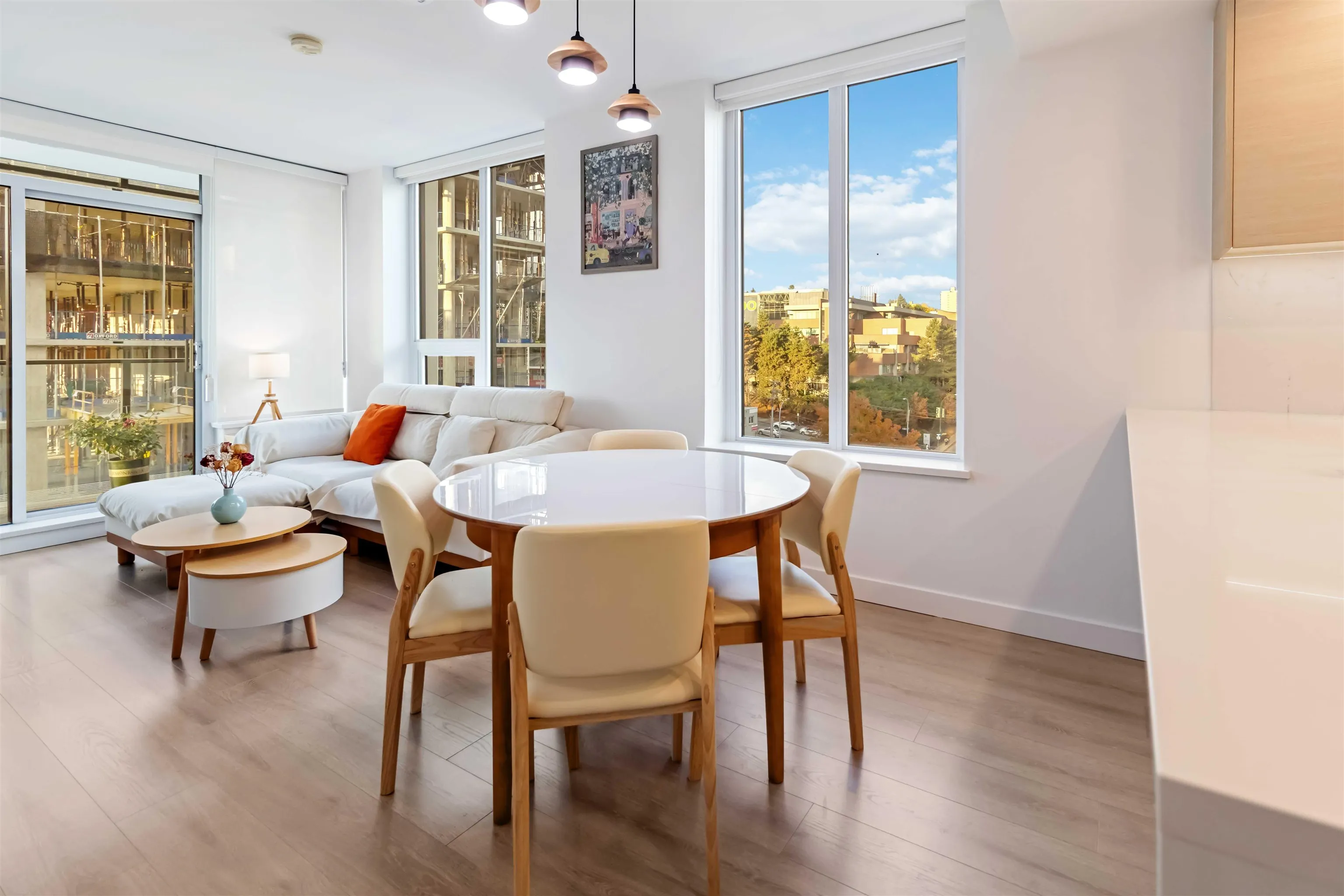 1204 823 Carnarvon Street