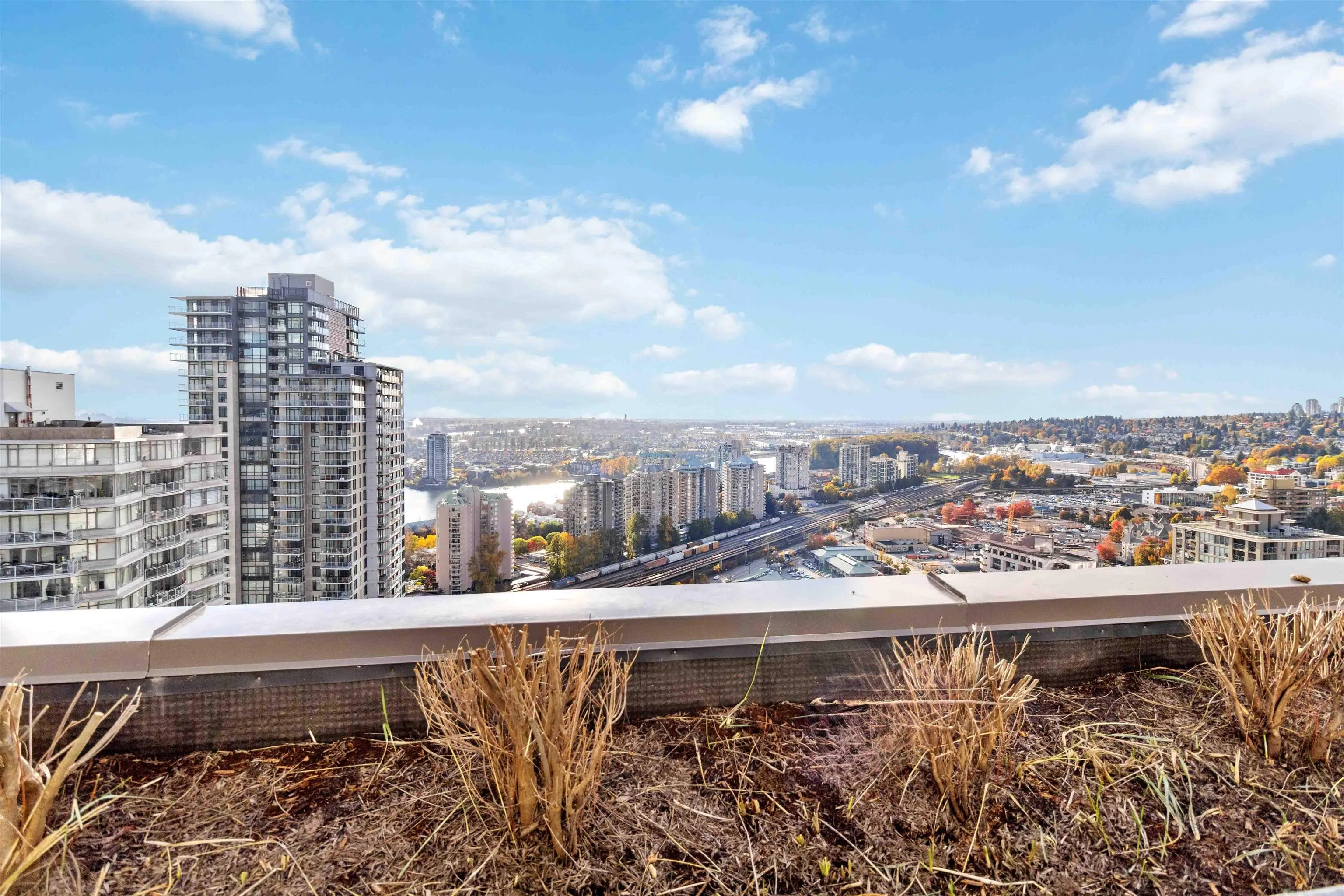 1204 823 Carnarvon Street