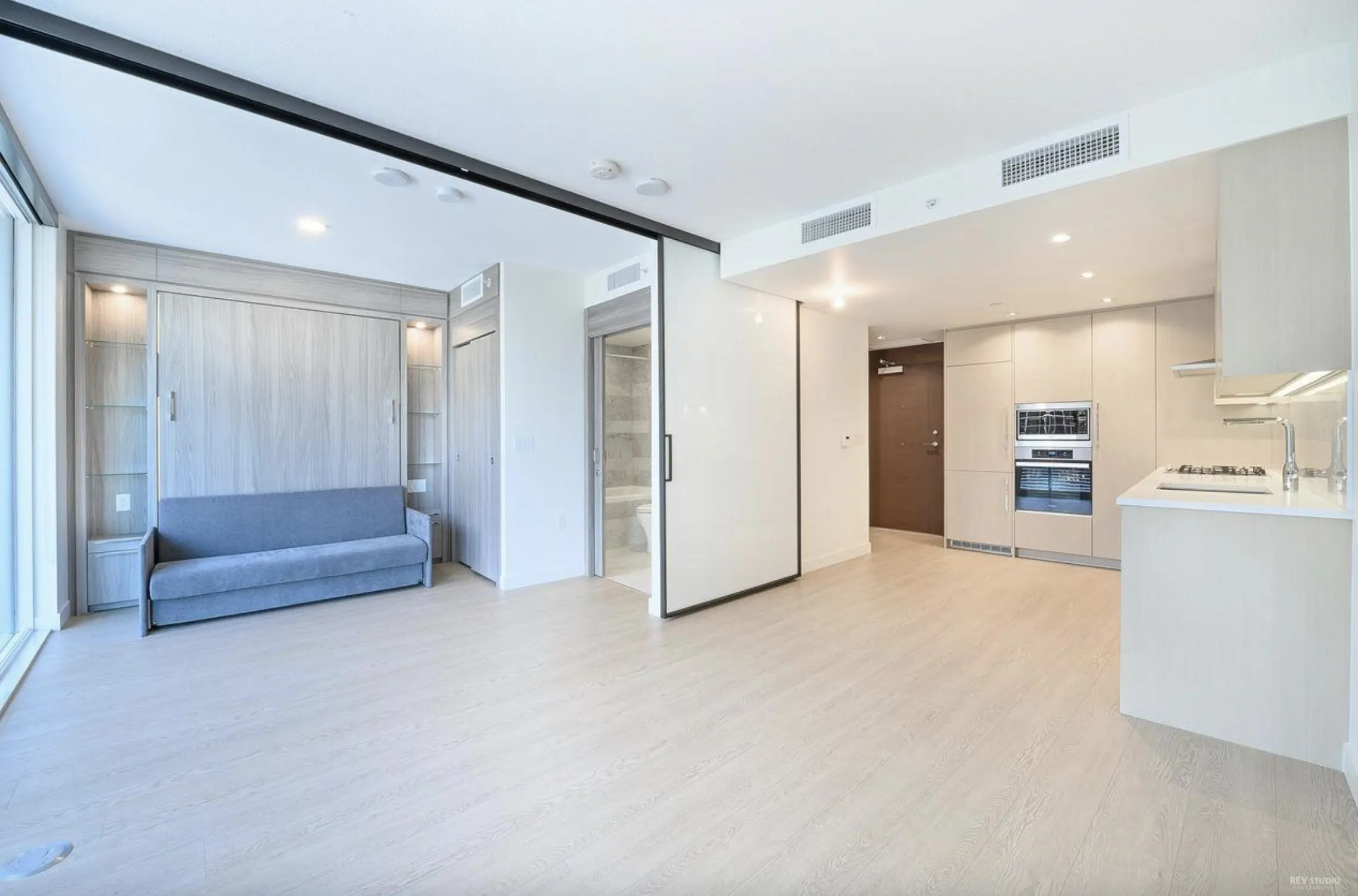 707 89 Nelson Street