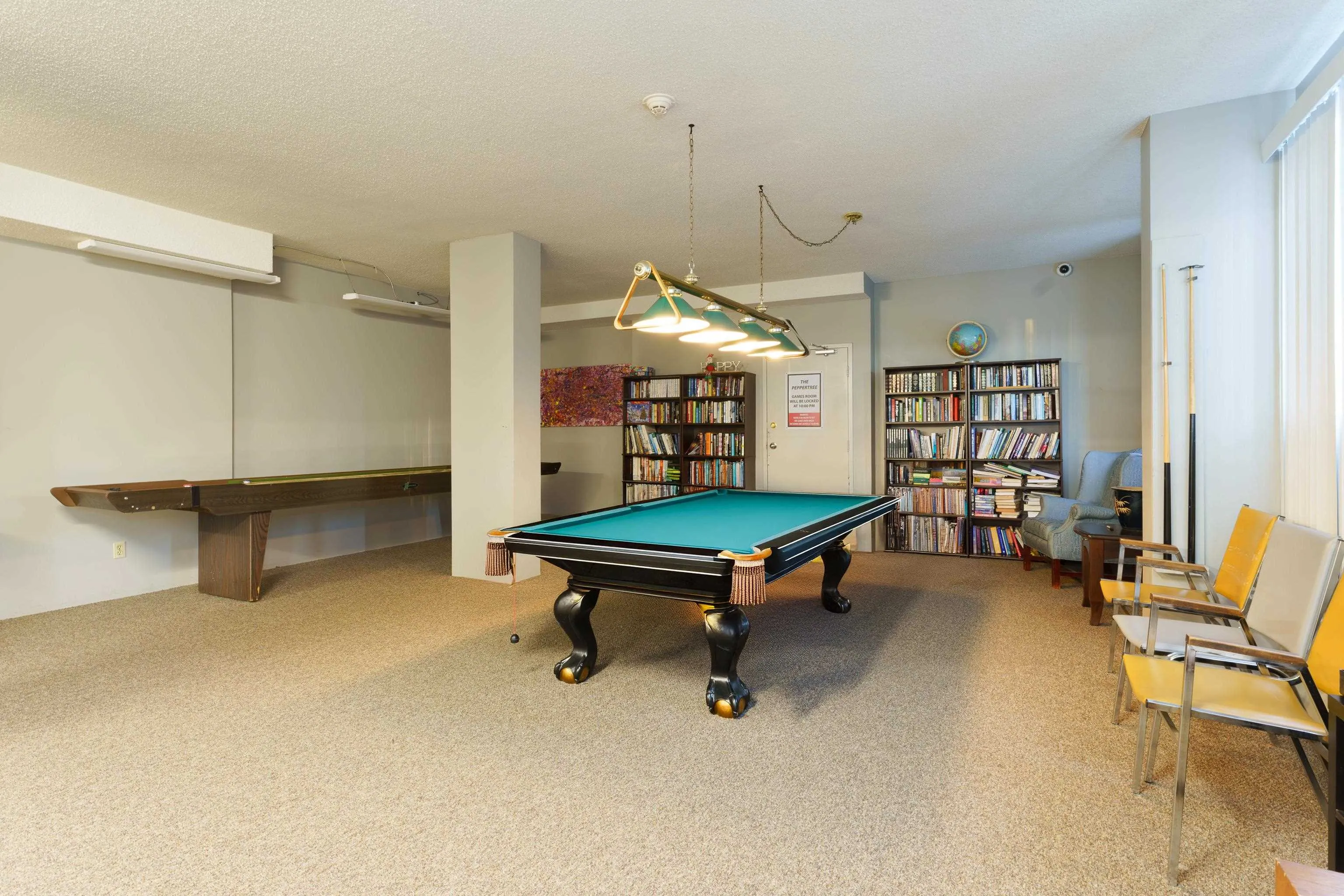 405 320 Royal Avenue