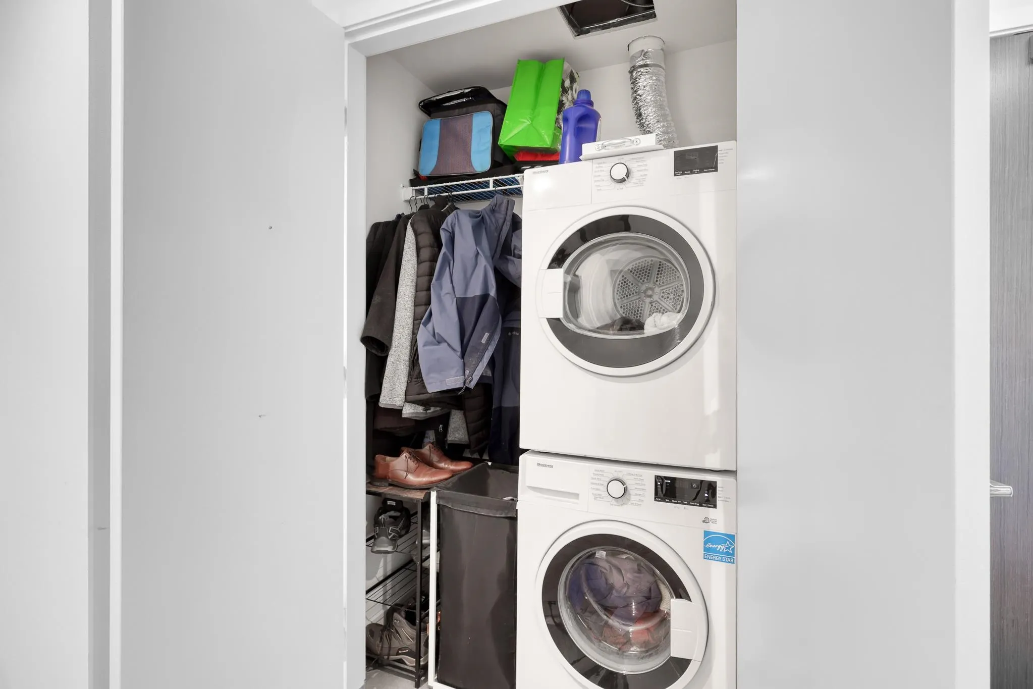 1212 13350 Central Avenue