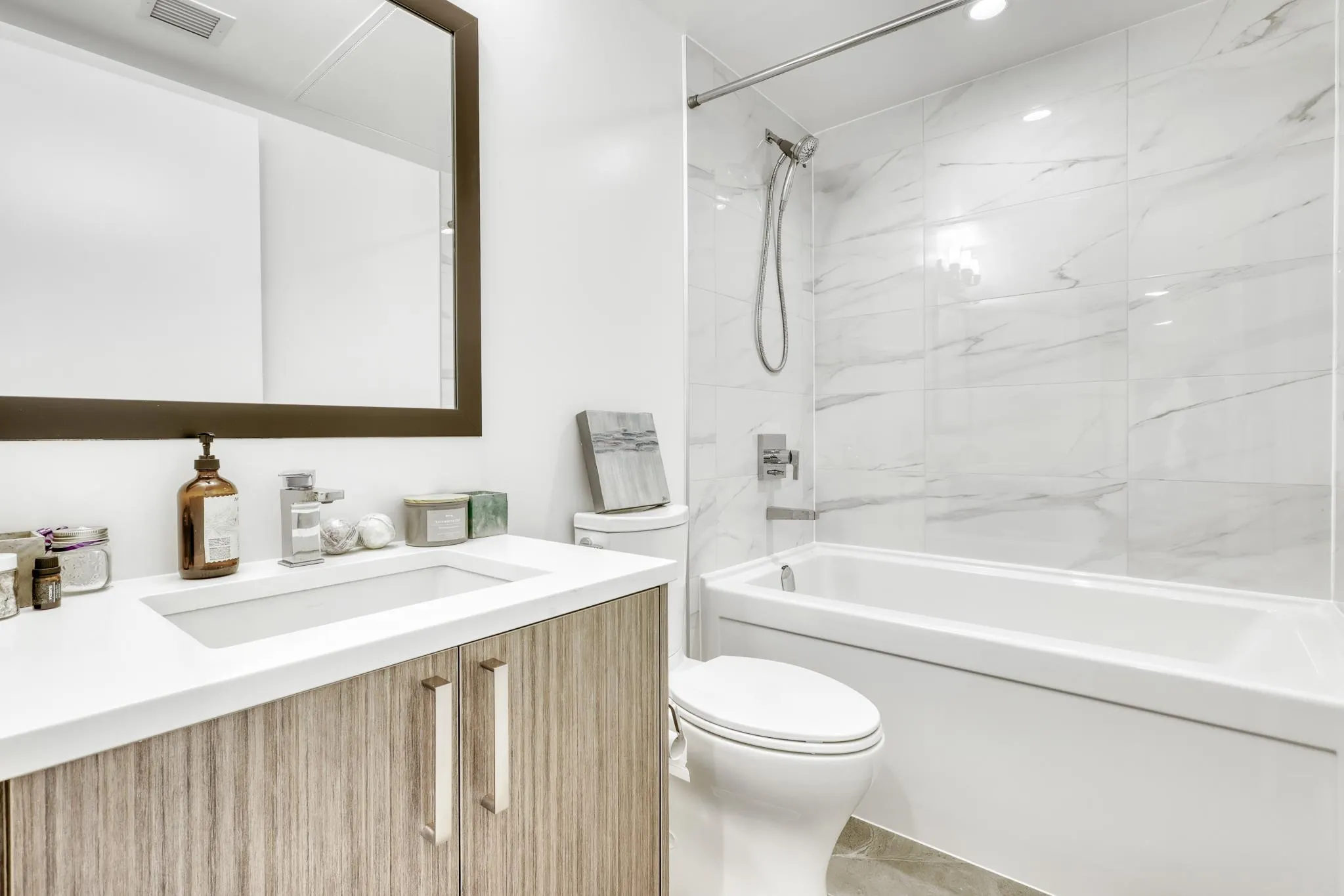 1212 13350 Central Avenue