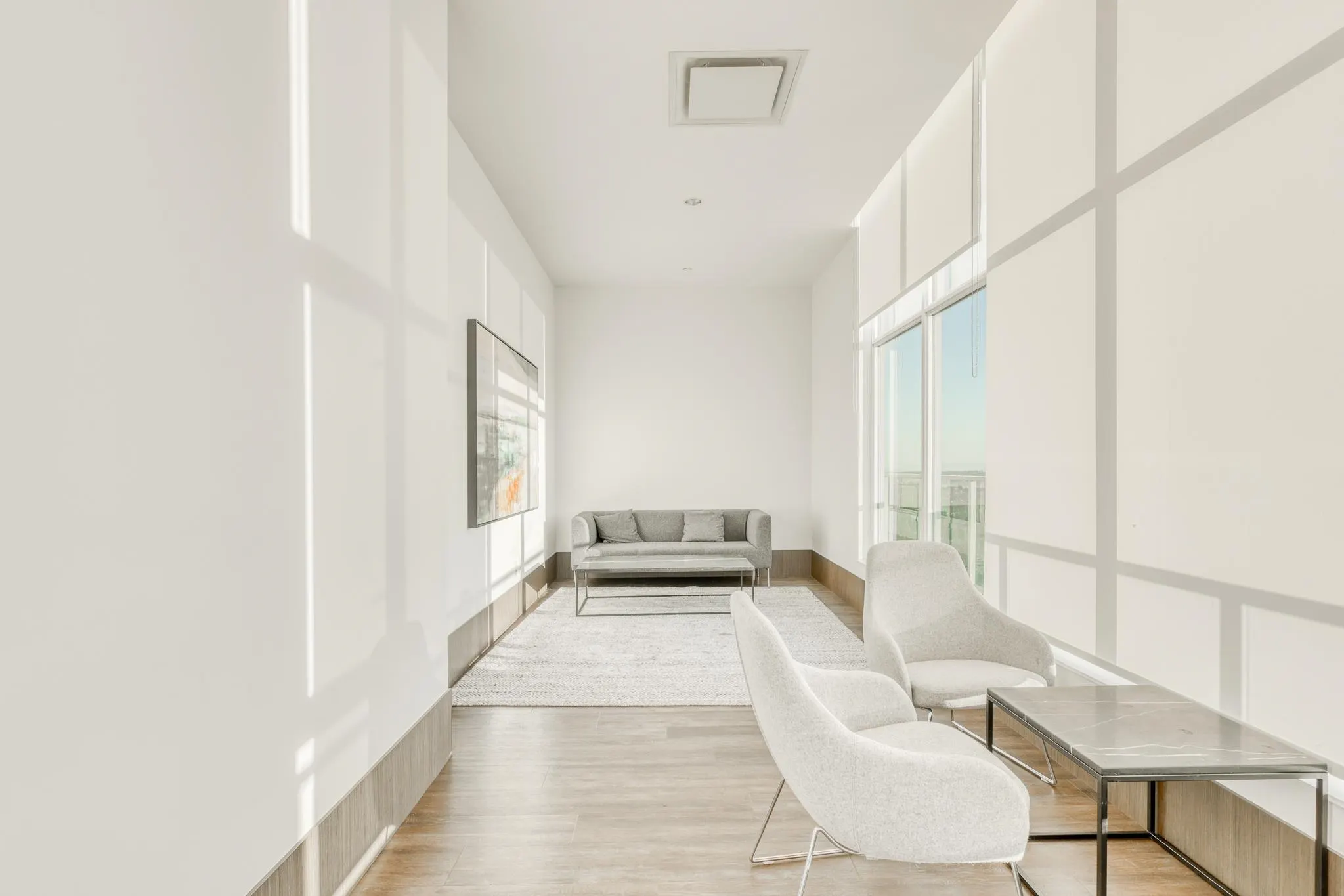 1212 13350 Central Avenue