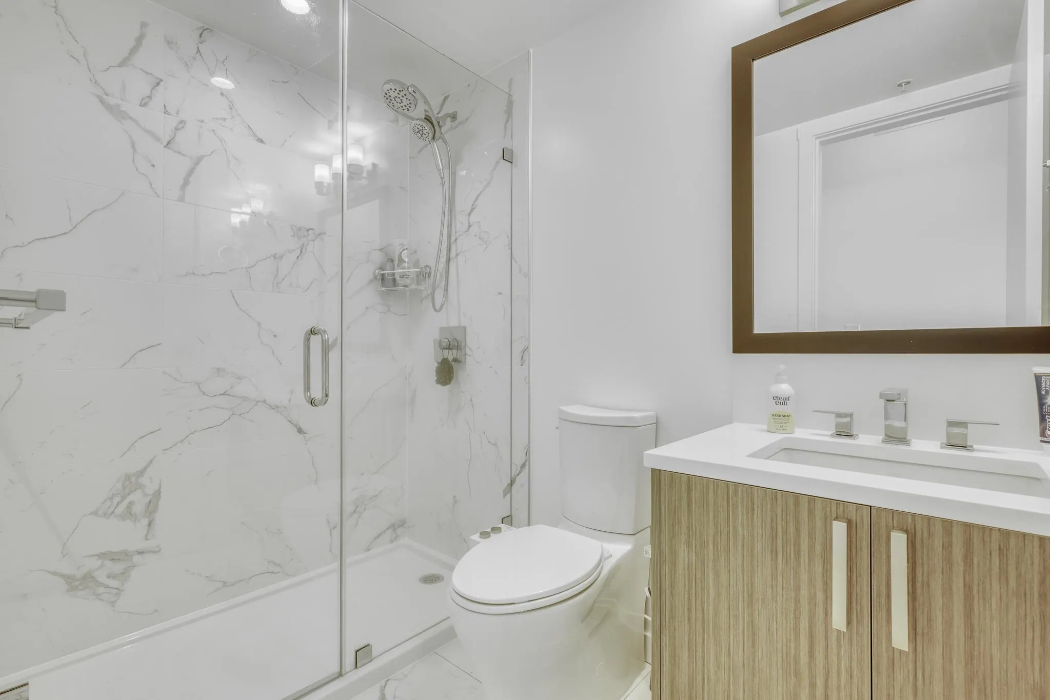 1212 13350 Central Avenue