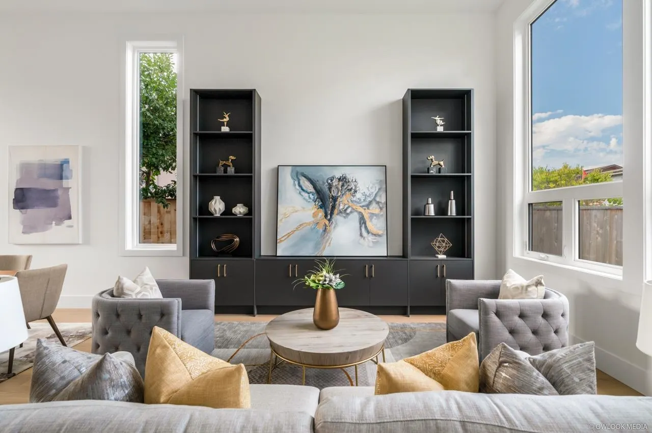 10791 Ashcroft Avenue