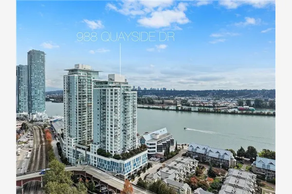 1901 988 Quayside Drive