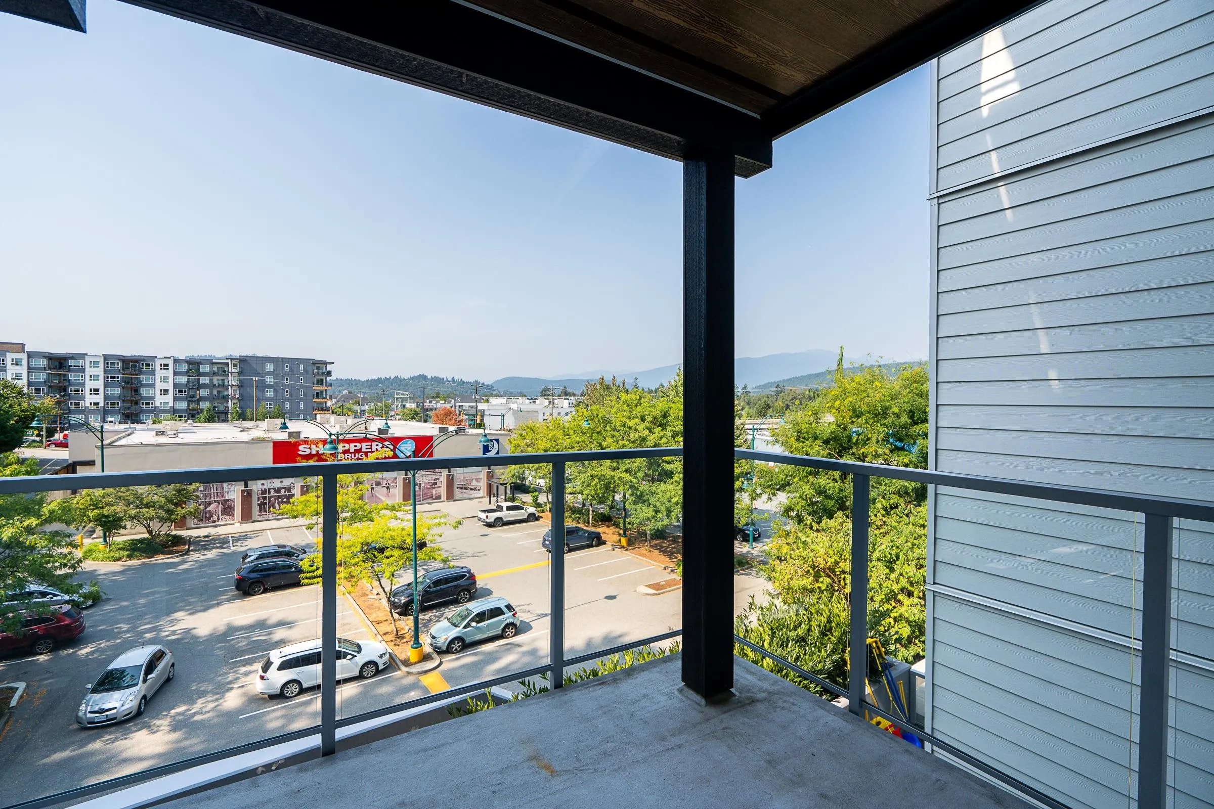 307 3229 St Johns Street