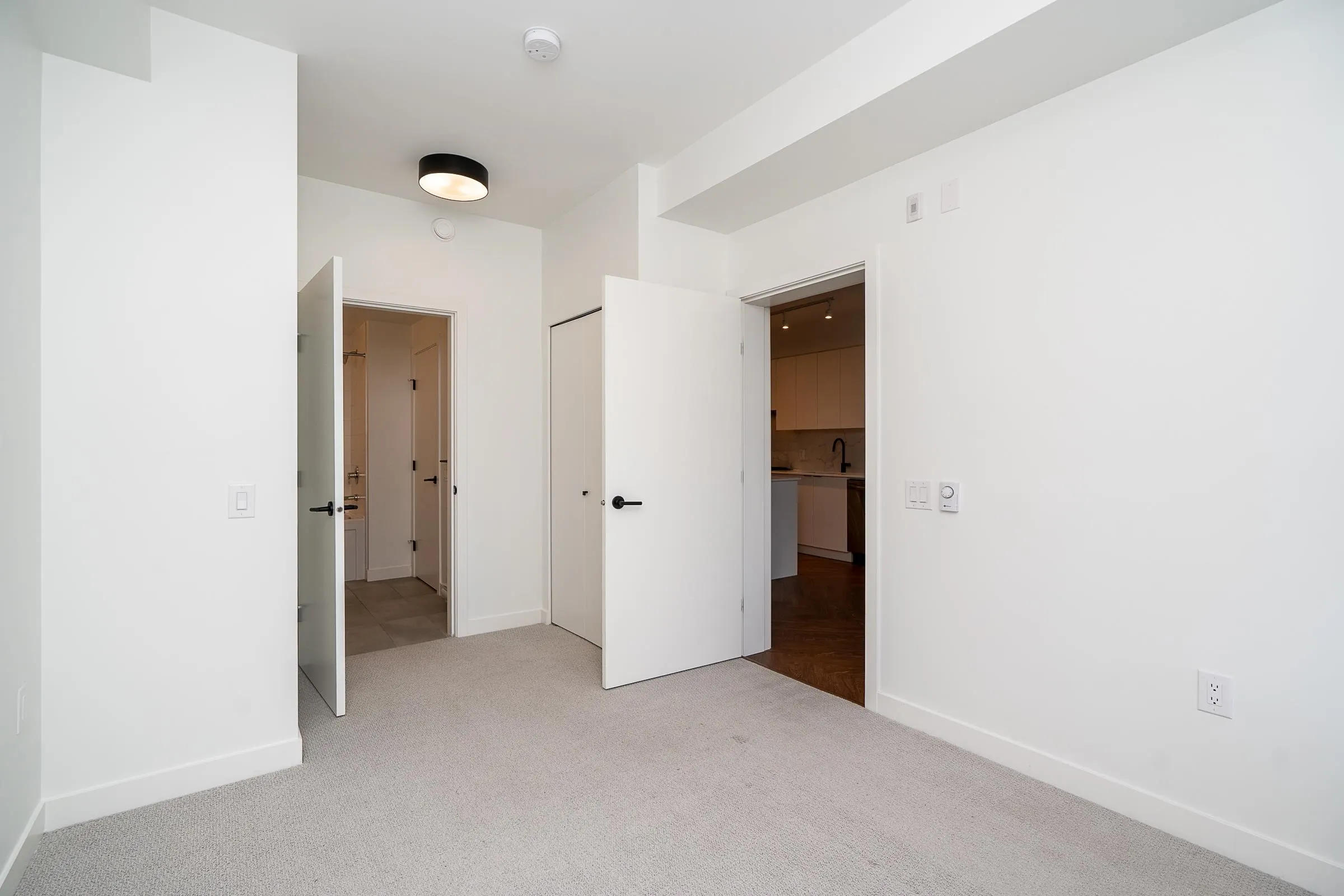 307 3229 St Johns Street