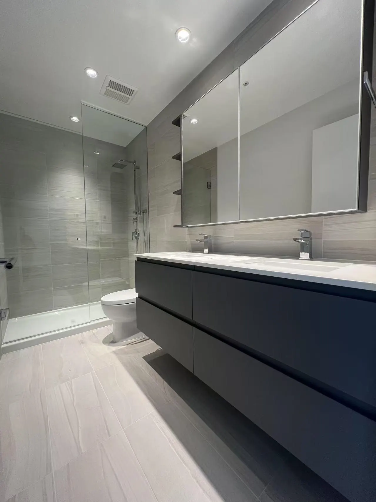 728 6808 Minoru Boulevard