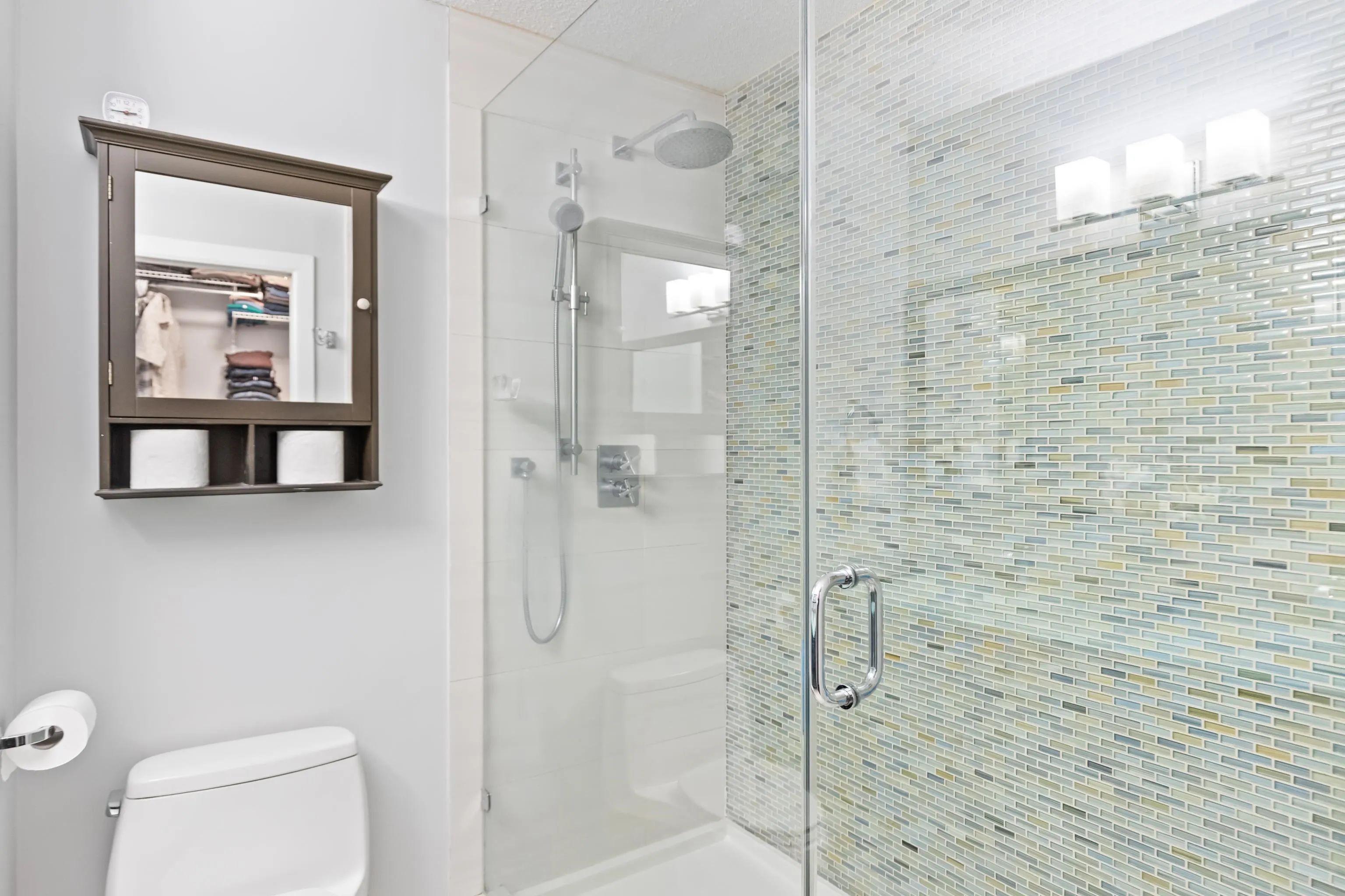 472 Riverview Crescent