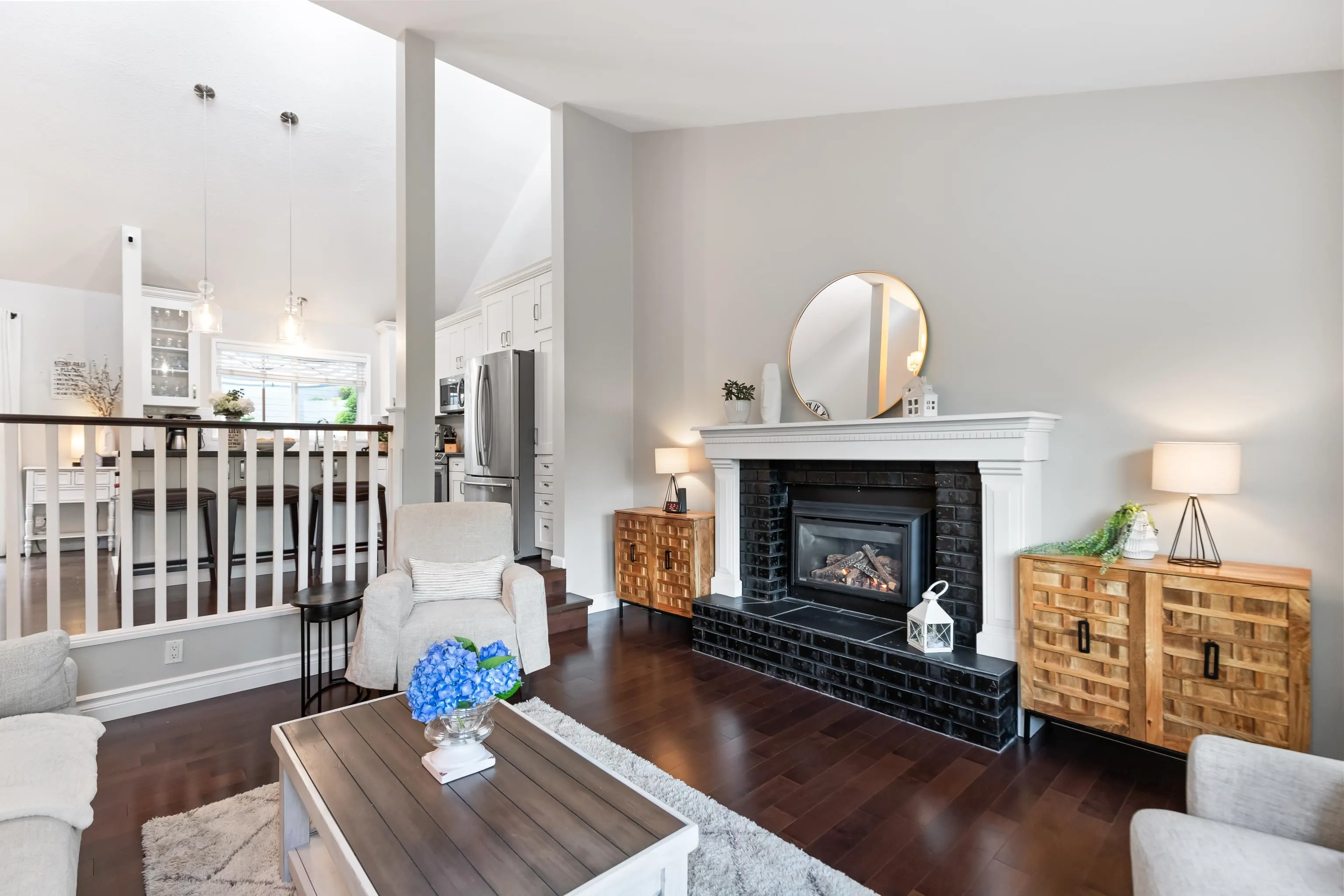 472 Riverview Crescent