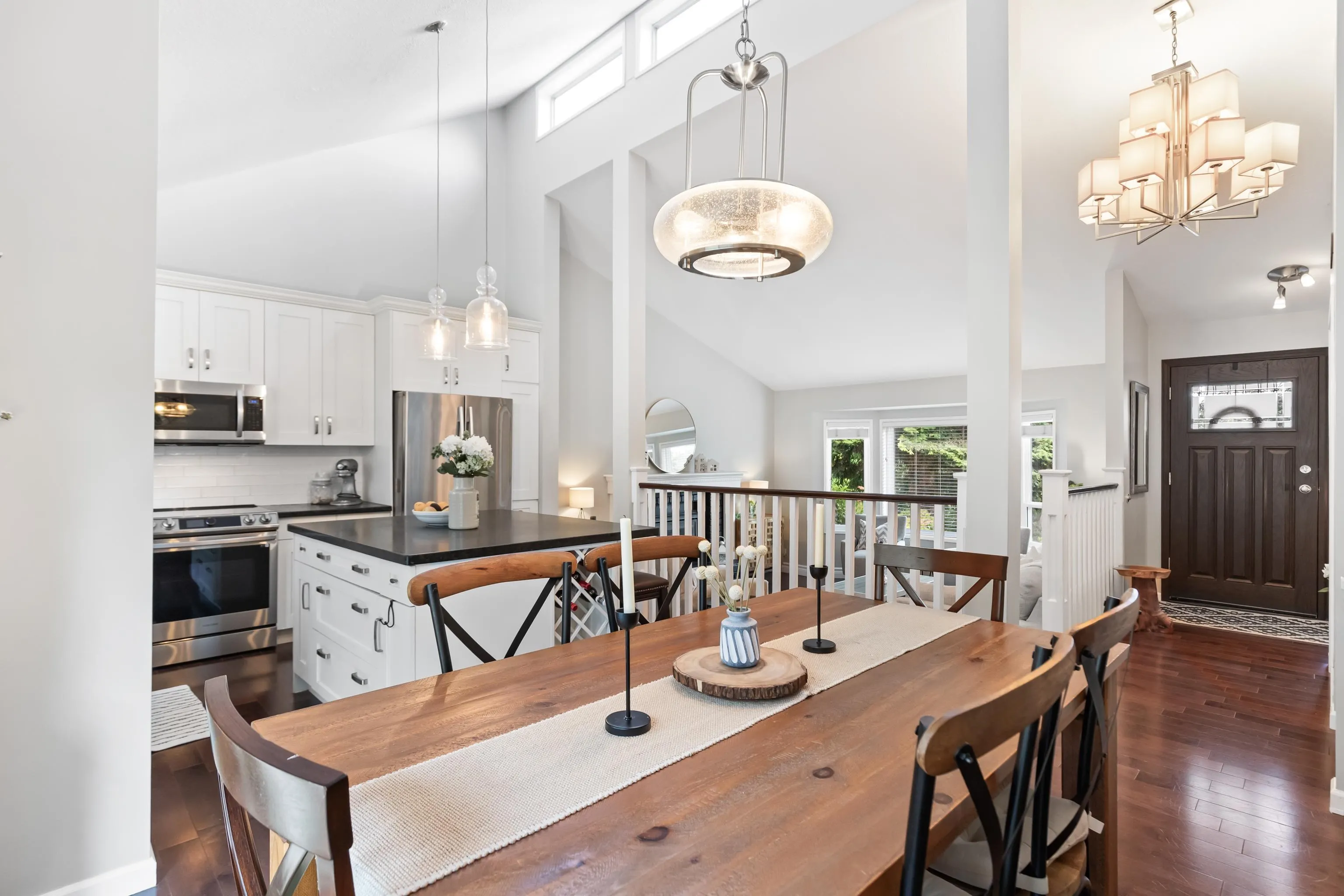 472 Riverview Crescent