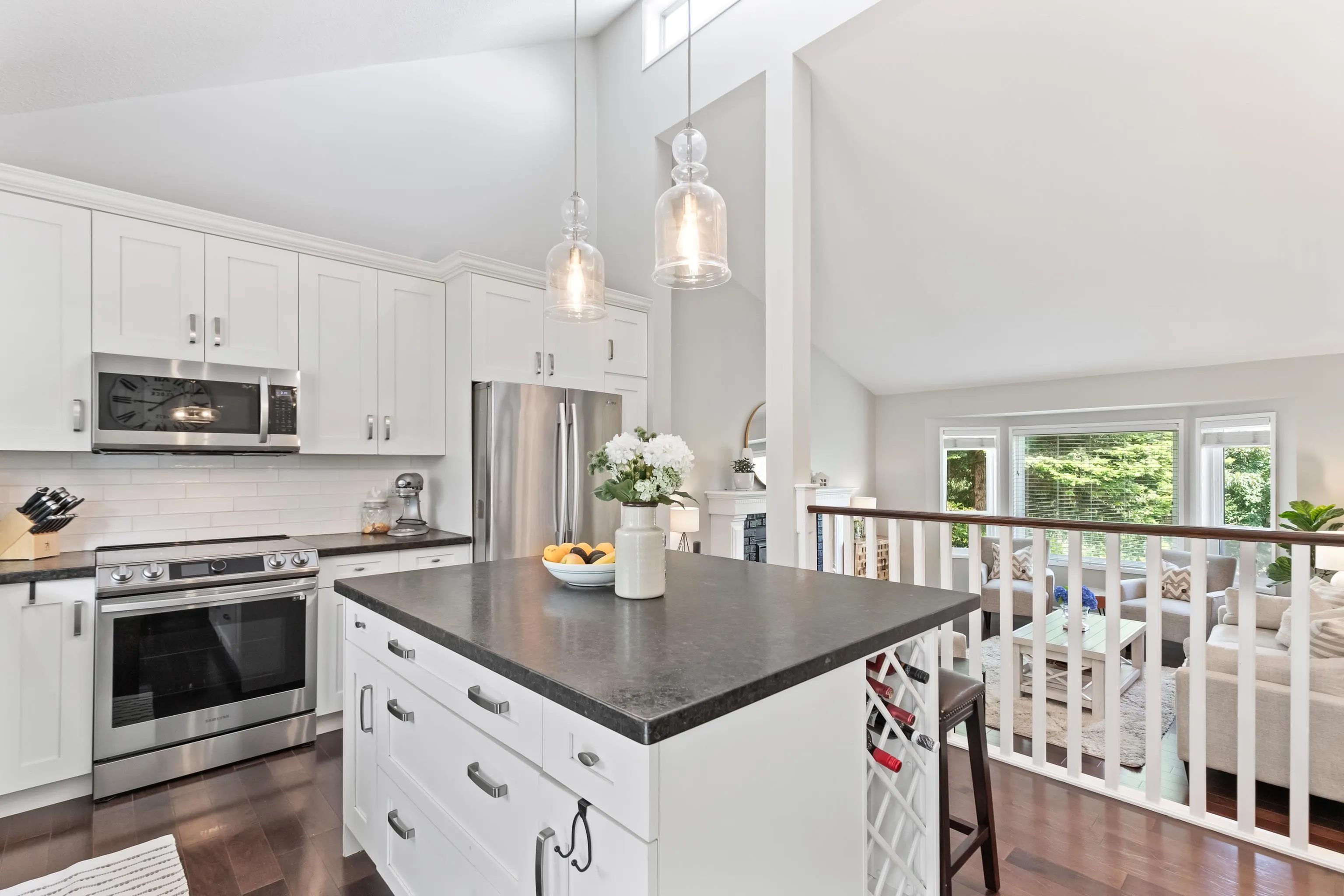 472 Riverview Crescent