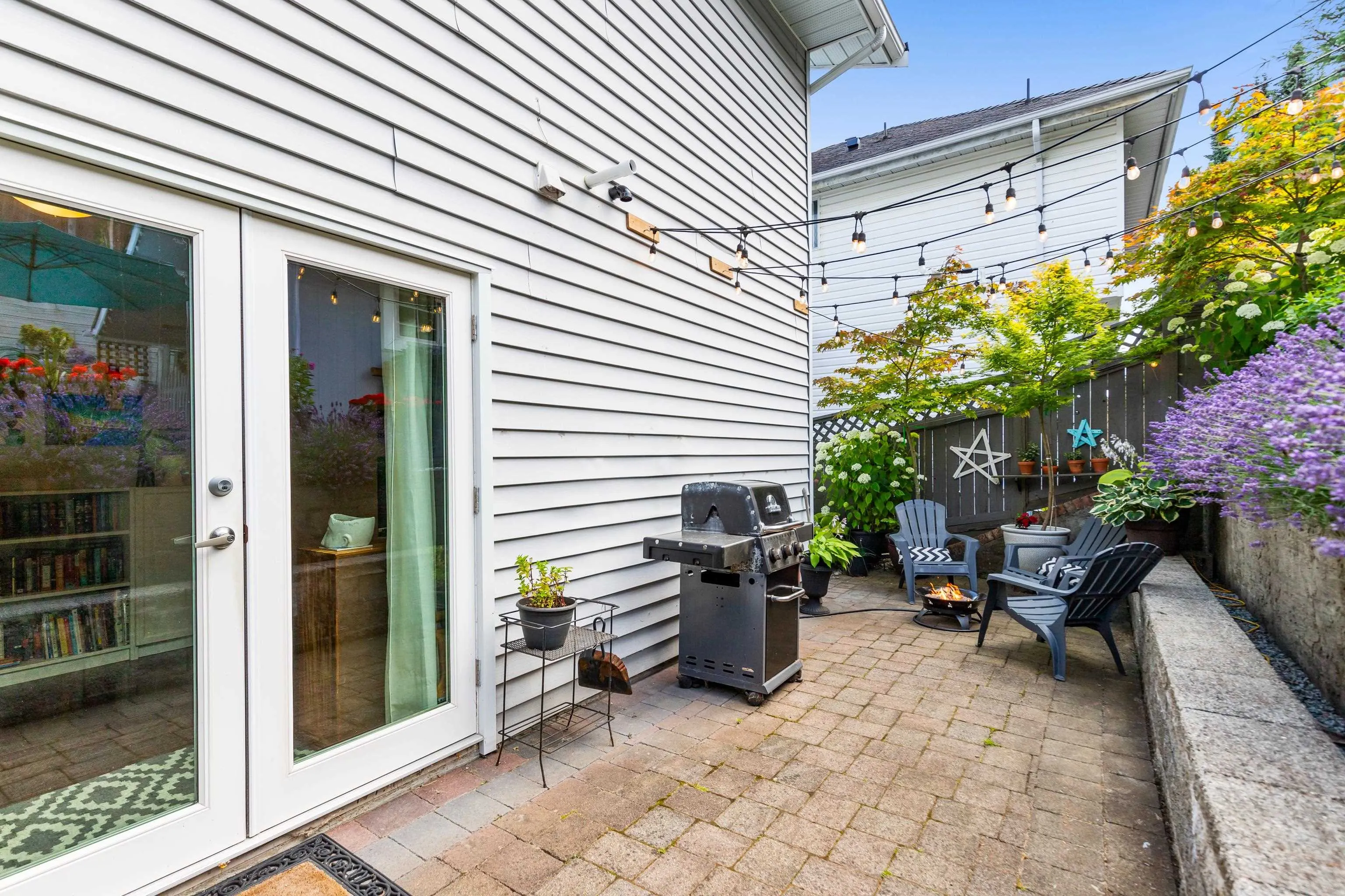 472 Riverview Crescent