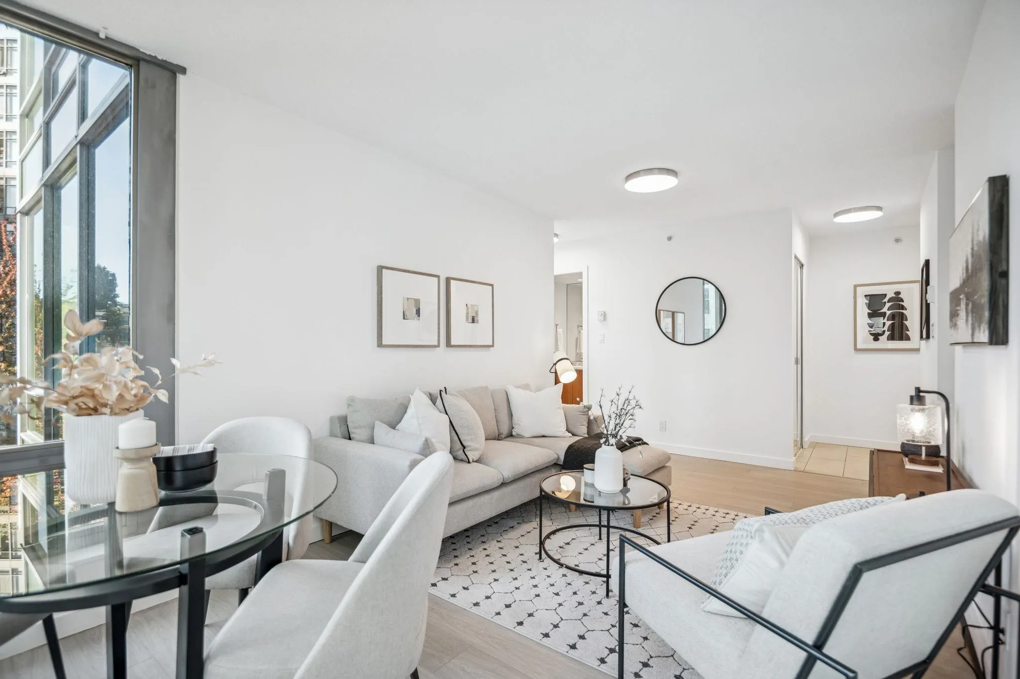 706 1200 W Georgia Street