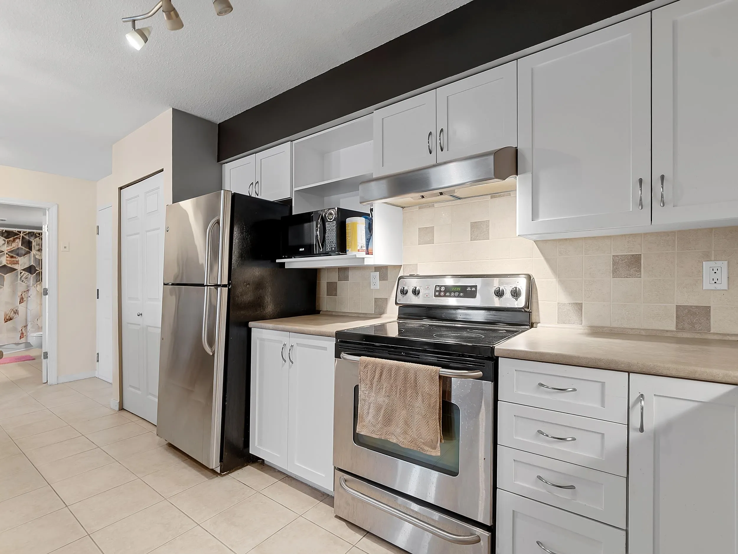 311 2700 Mccallum Road