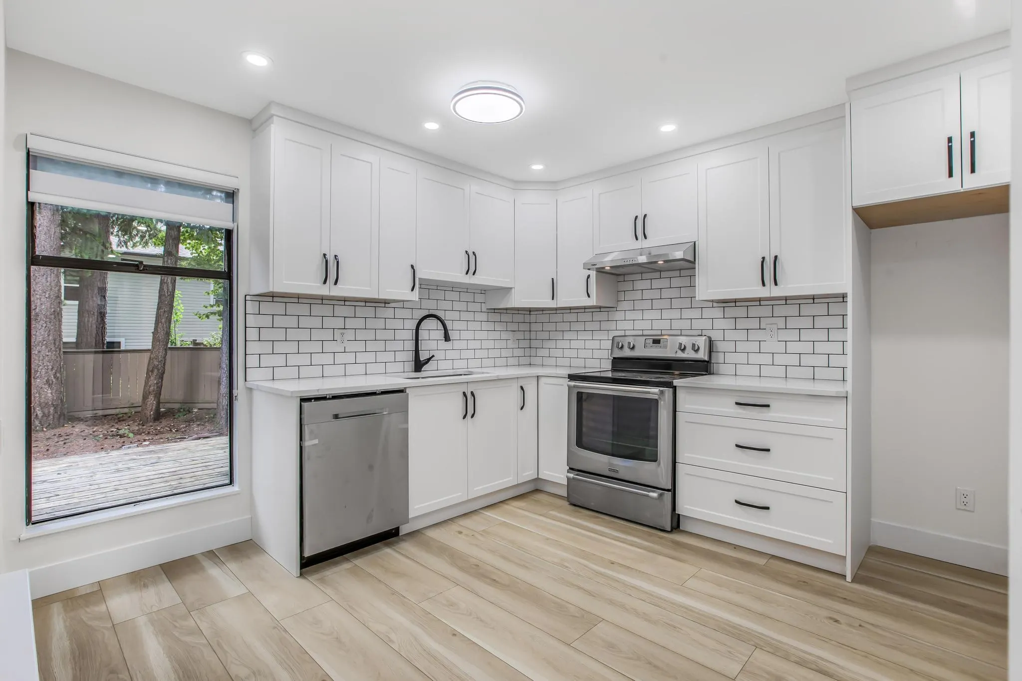 30 32310 Mouat Drive