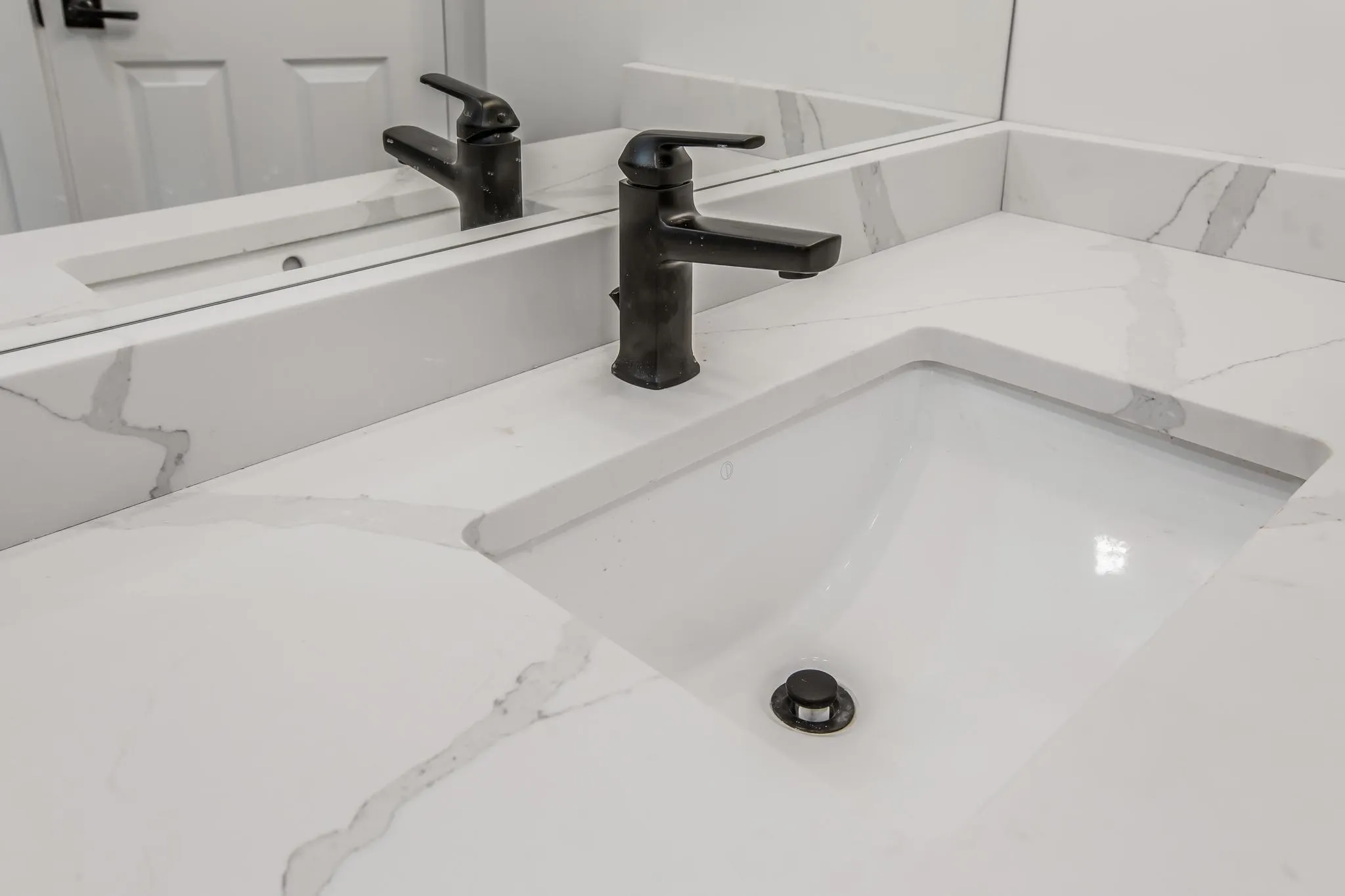 30 32310 Mouat Drive