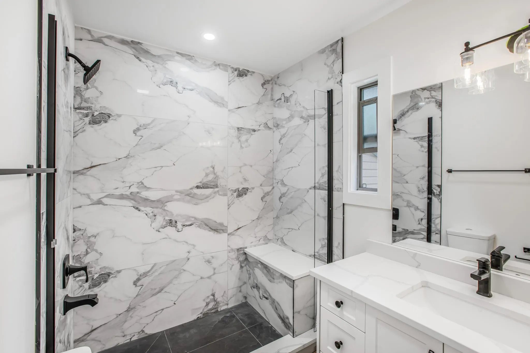 30 32310 Mouat Drive