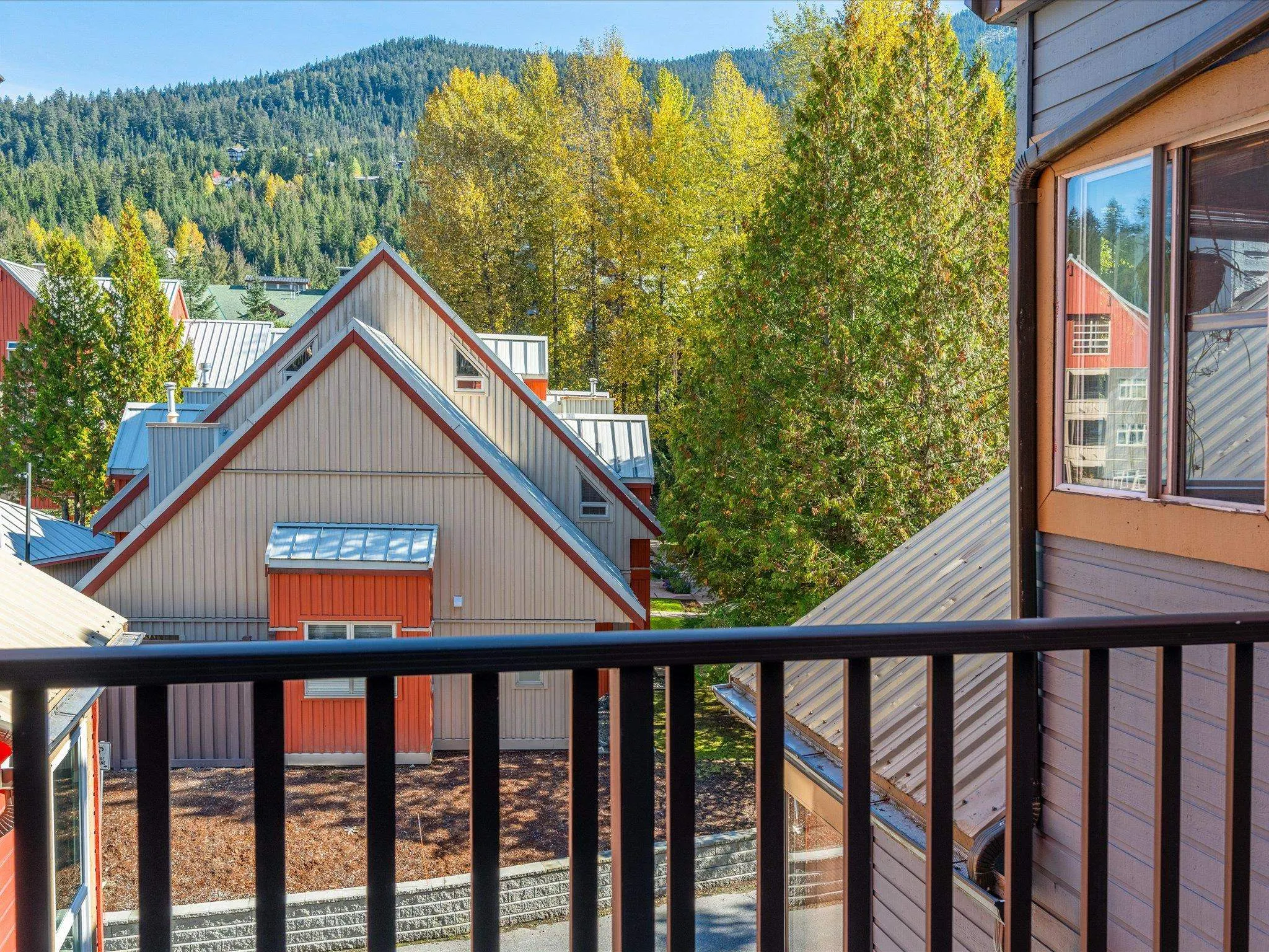 4 2227 Sapporo Drive