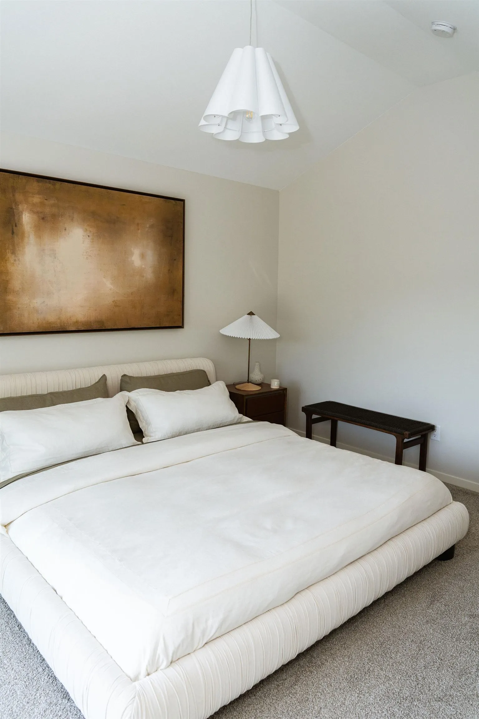 137 1833 165a Street