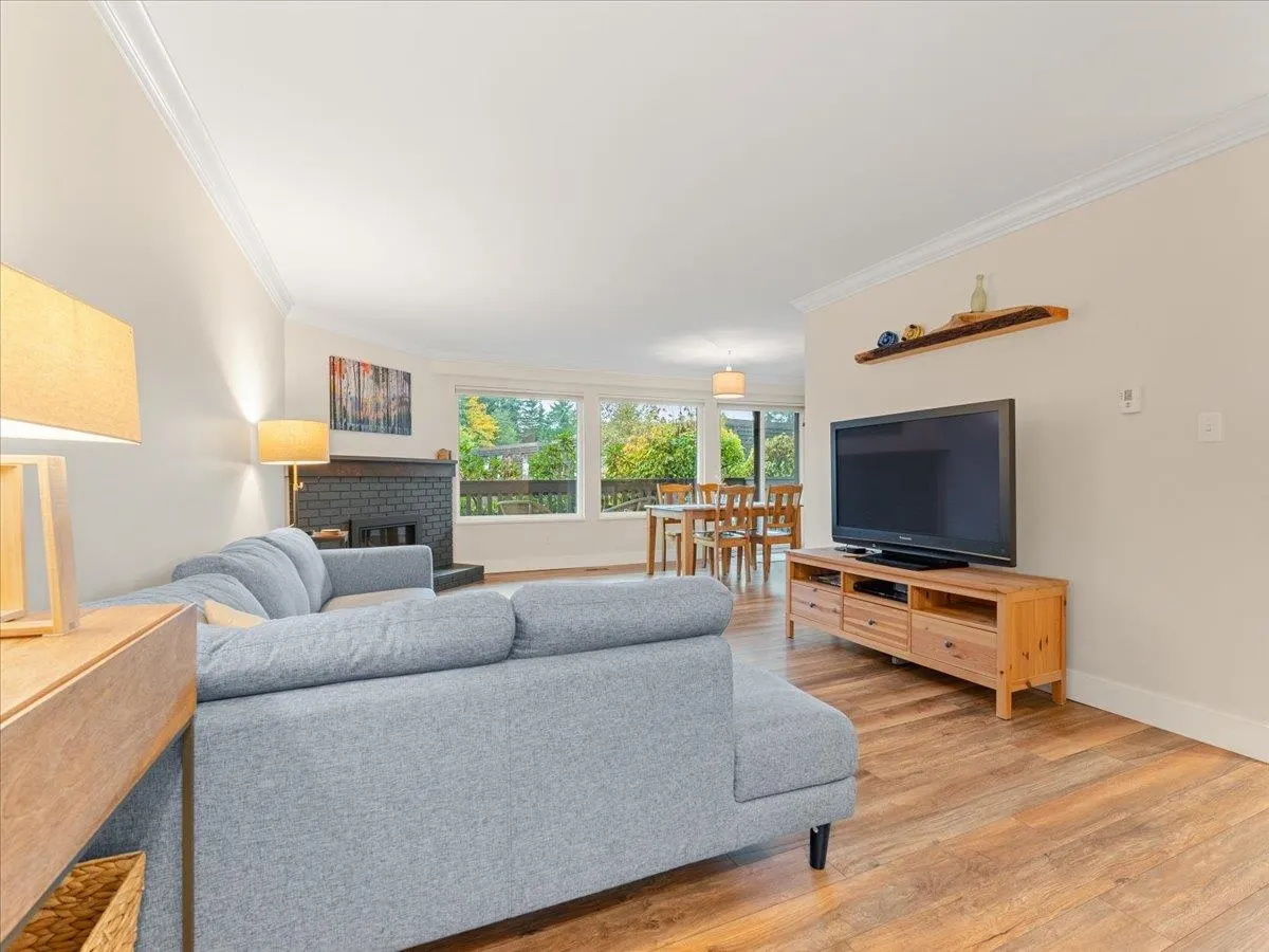 1019 Old Lillooet Road