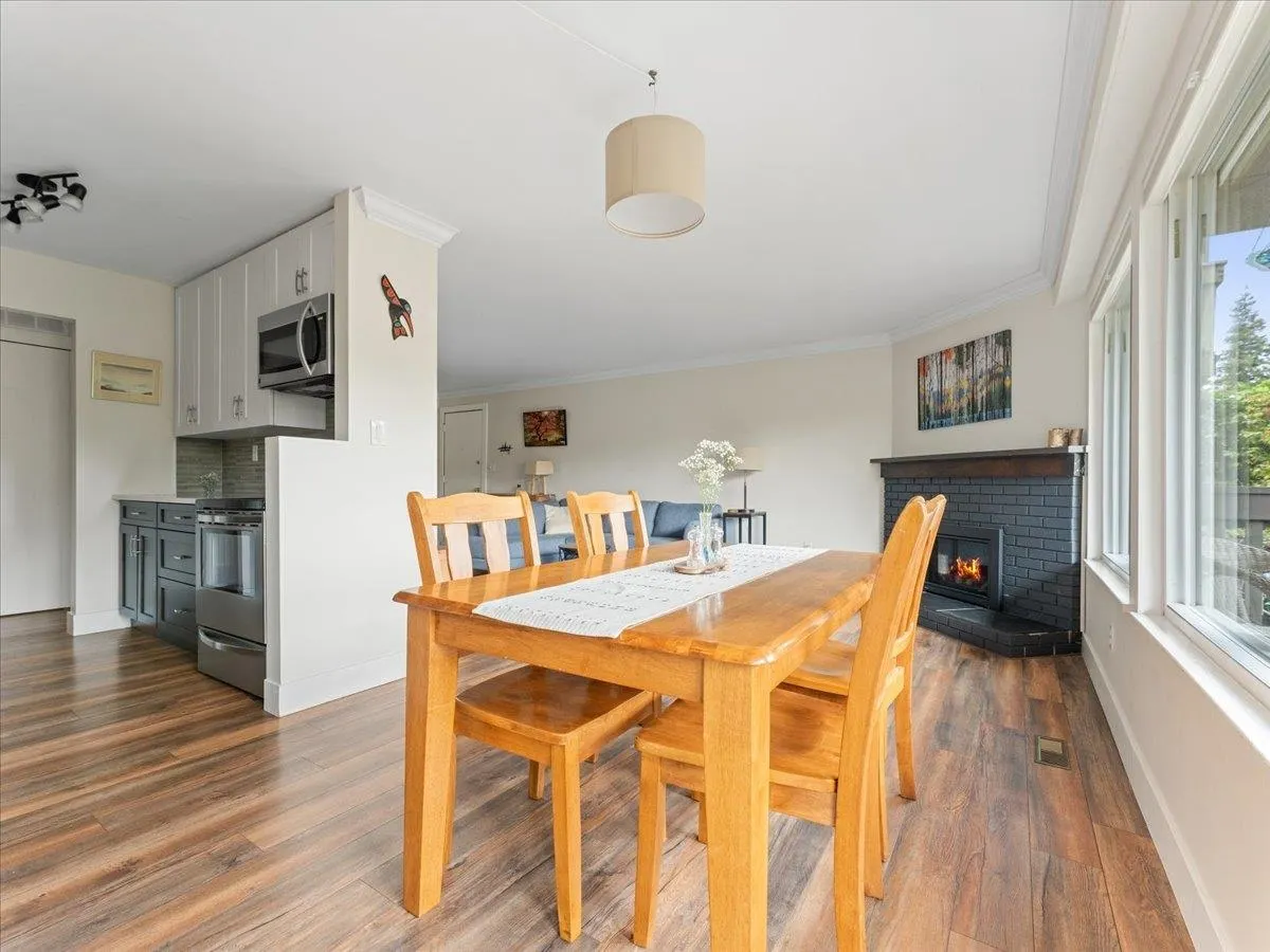 1019 Old Lillooet Road