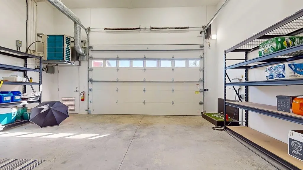 102 263 Gower Point Road