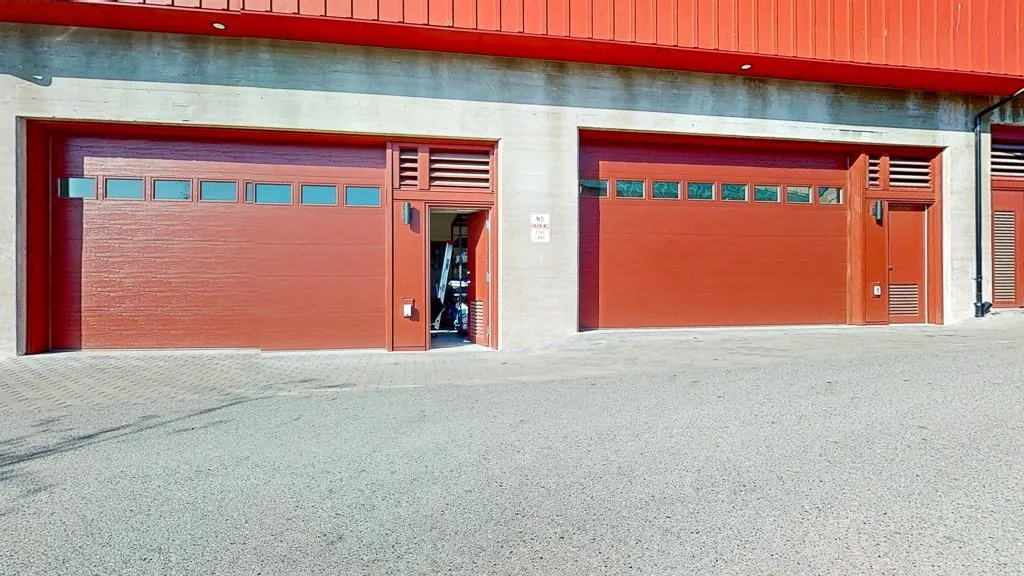 102 263 Gower Point Road