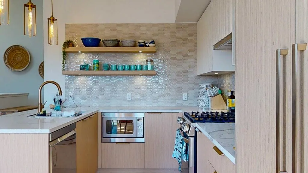 102 263 Gower Point Road