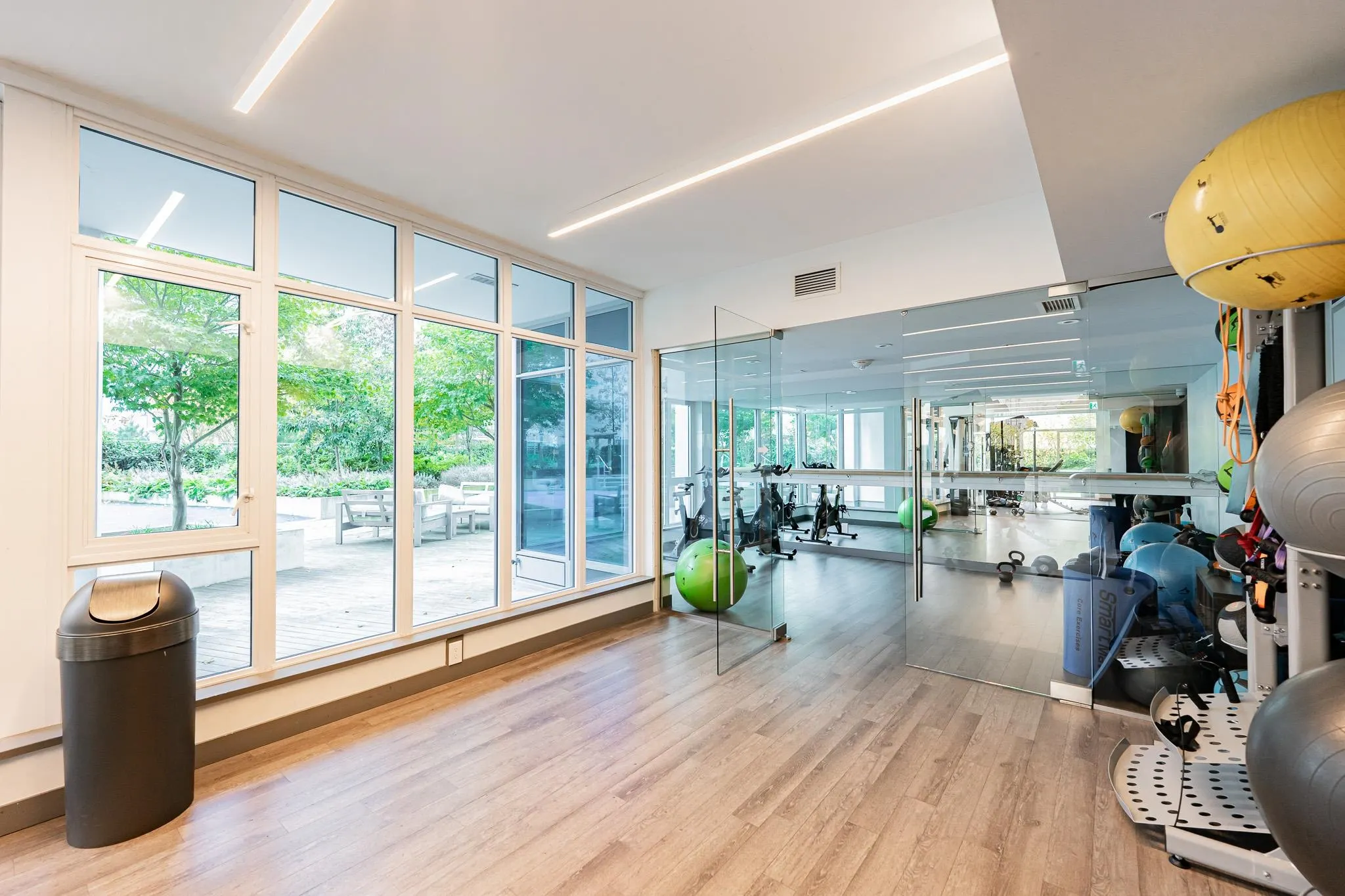 1004 2288 Alpha Avenue