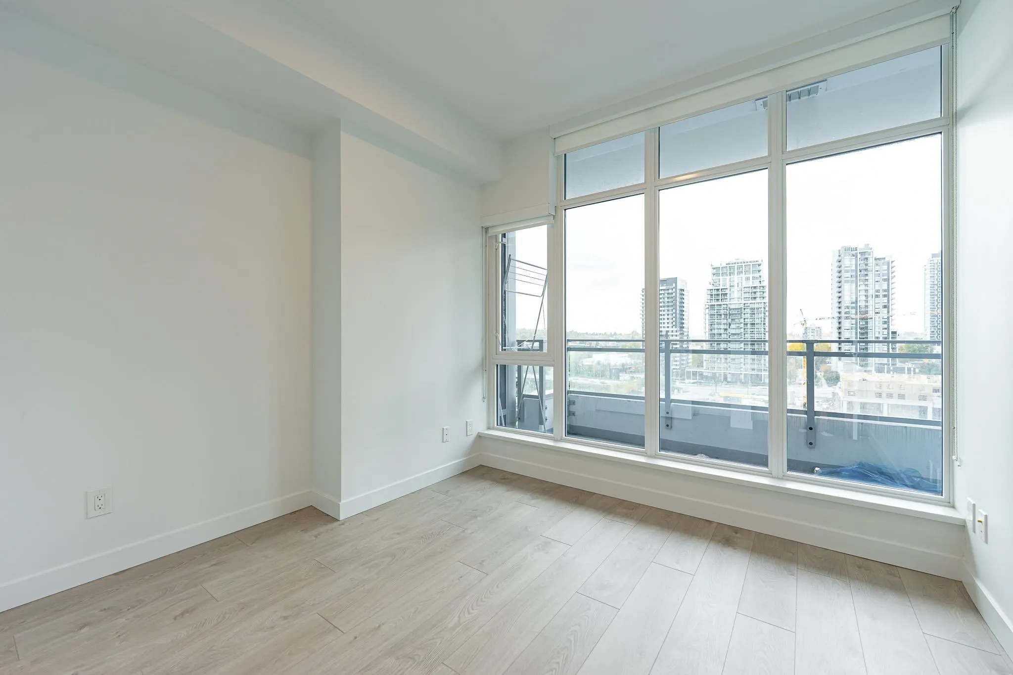 1004 2288 Alpha Avenue