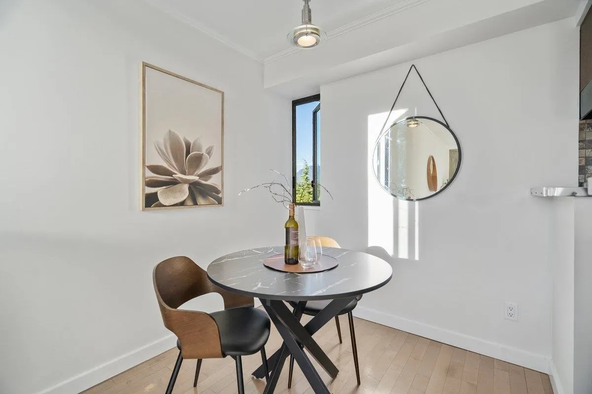 803 1967 Barclay Street