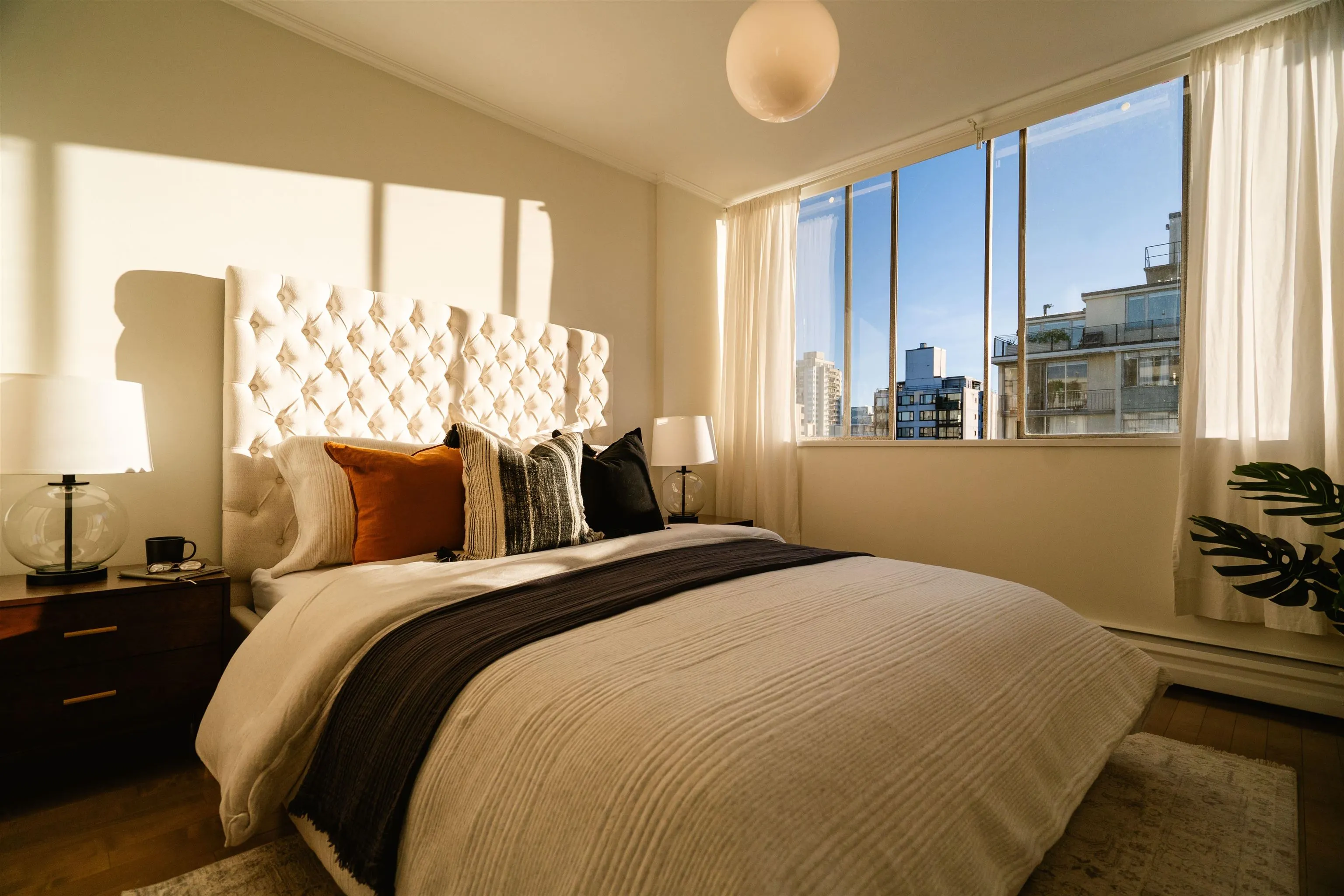 803 1967 Barclay Street