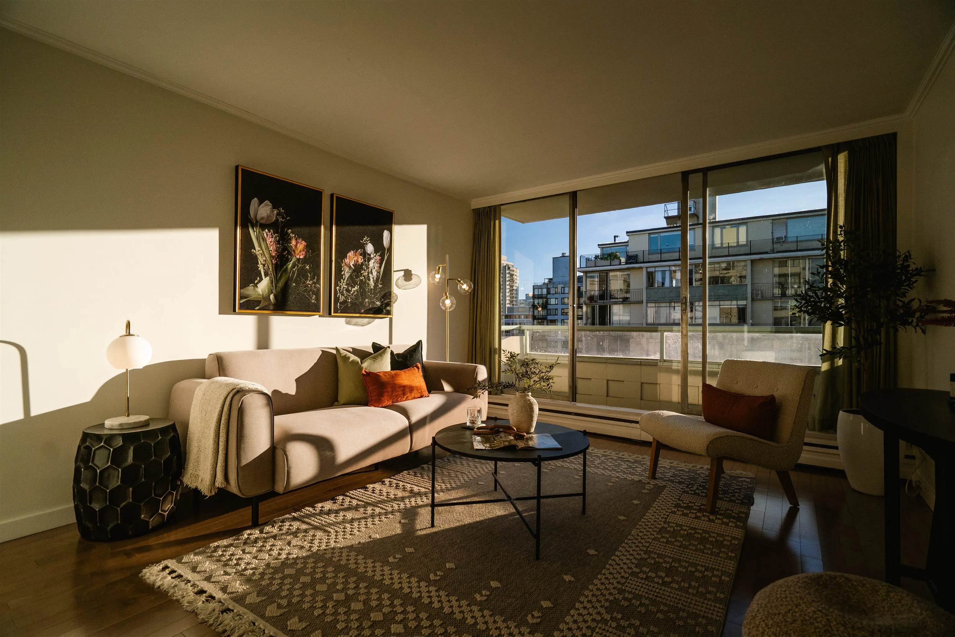 803 1967 Barclay Street