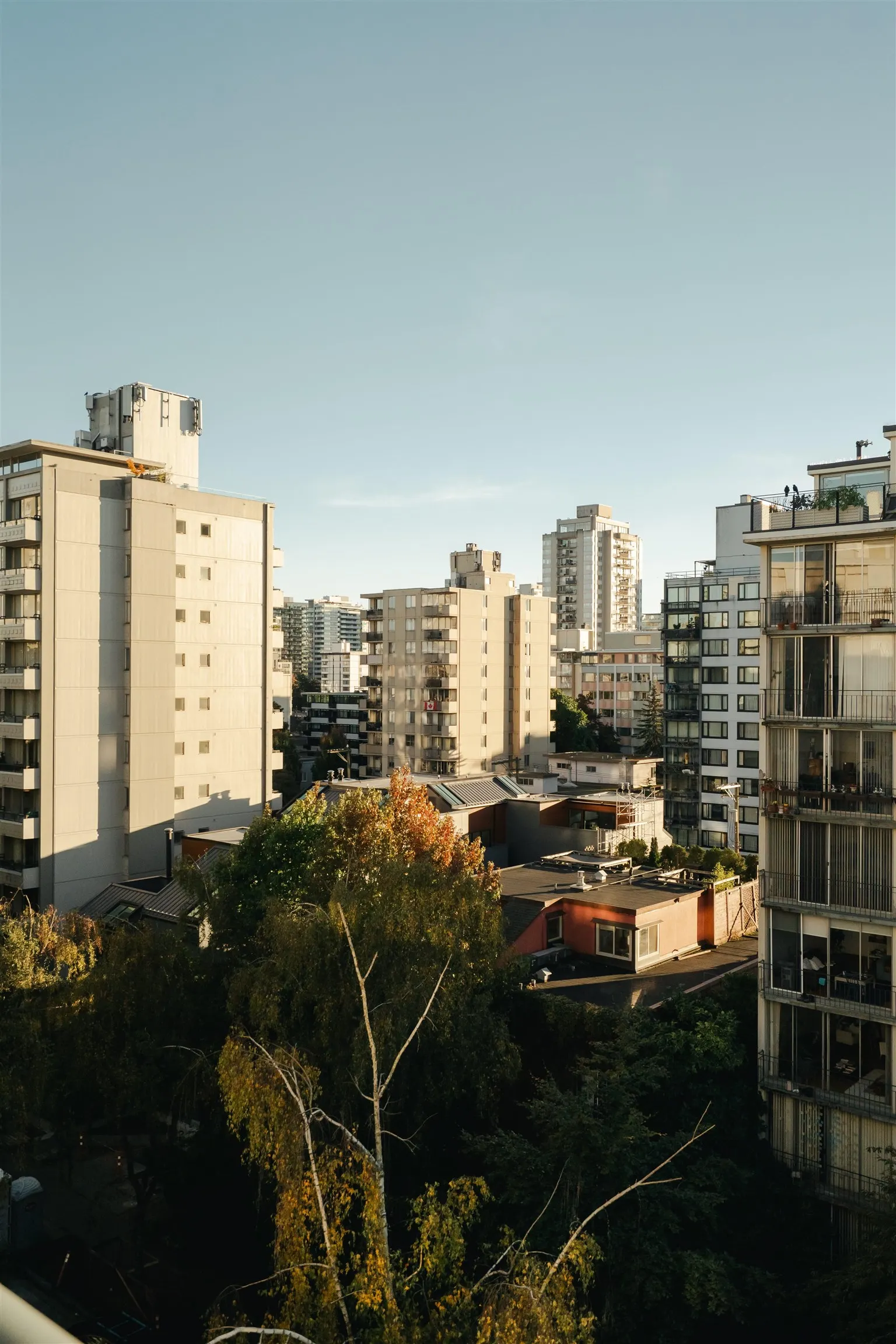 803 1967 Barclay Street