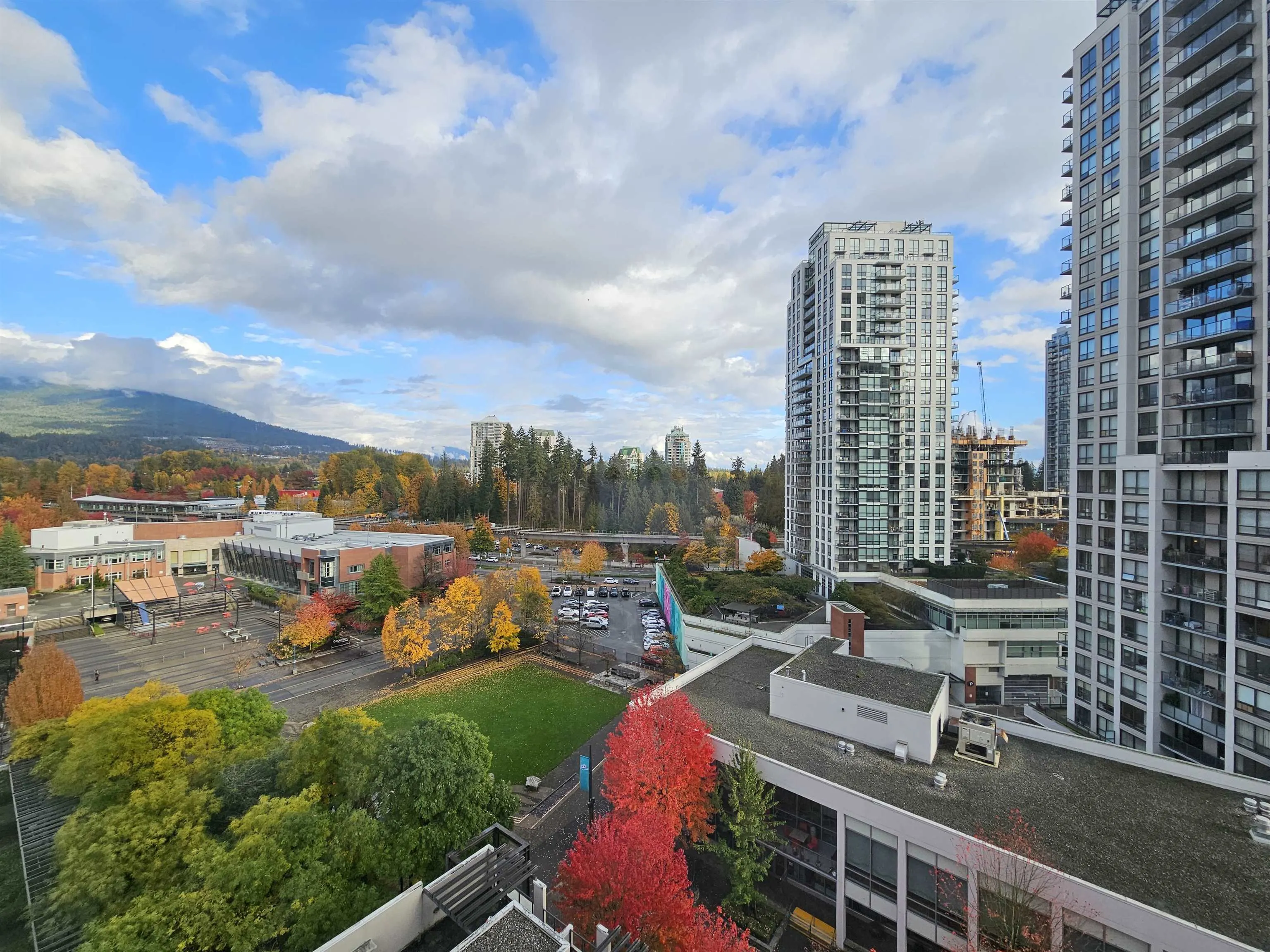 1406 1185 The High Street